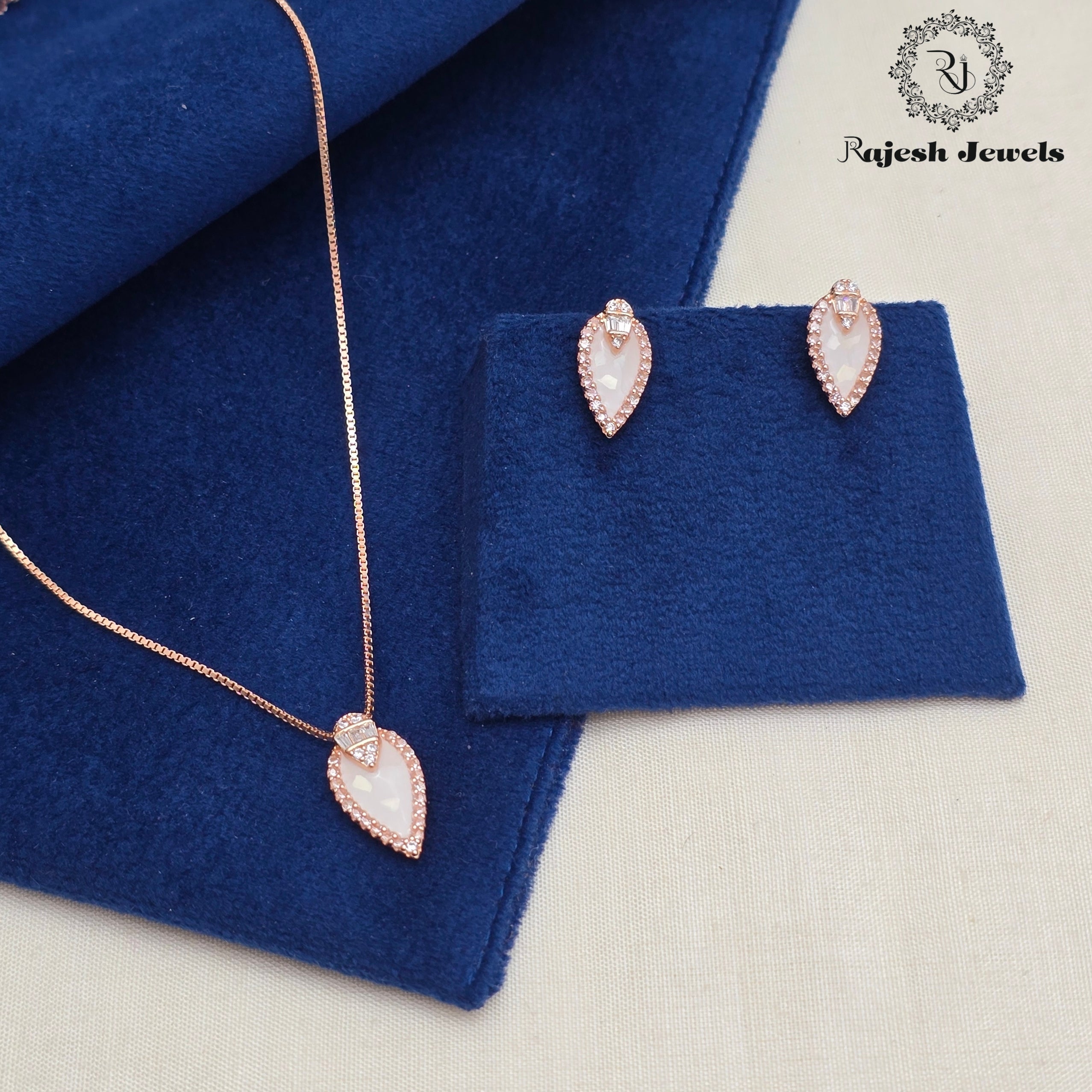 Exquisite Cz Rosegold Neckpiece With Earrings