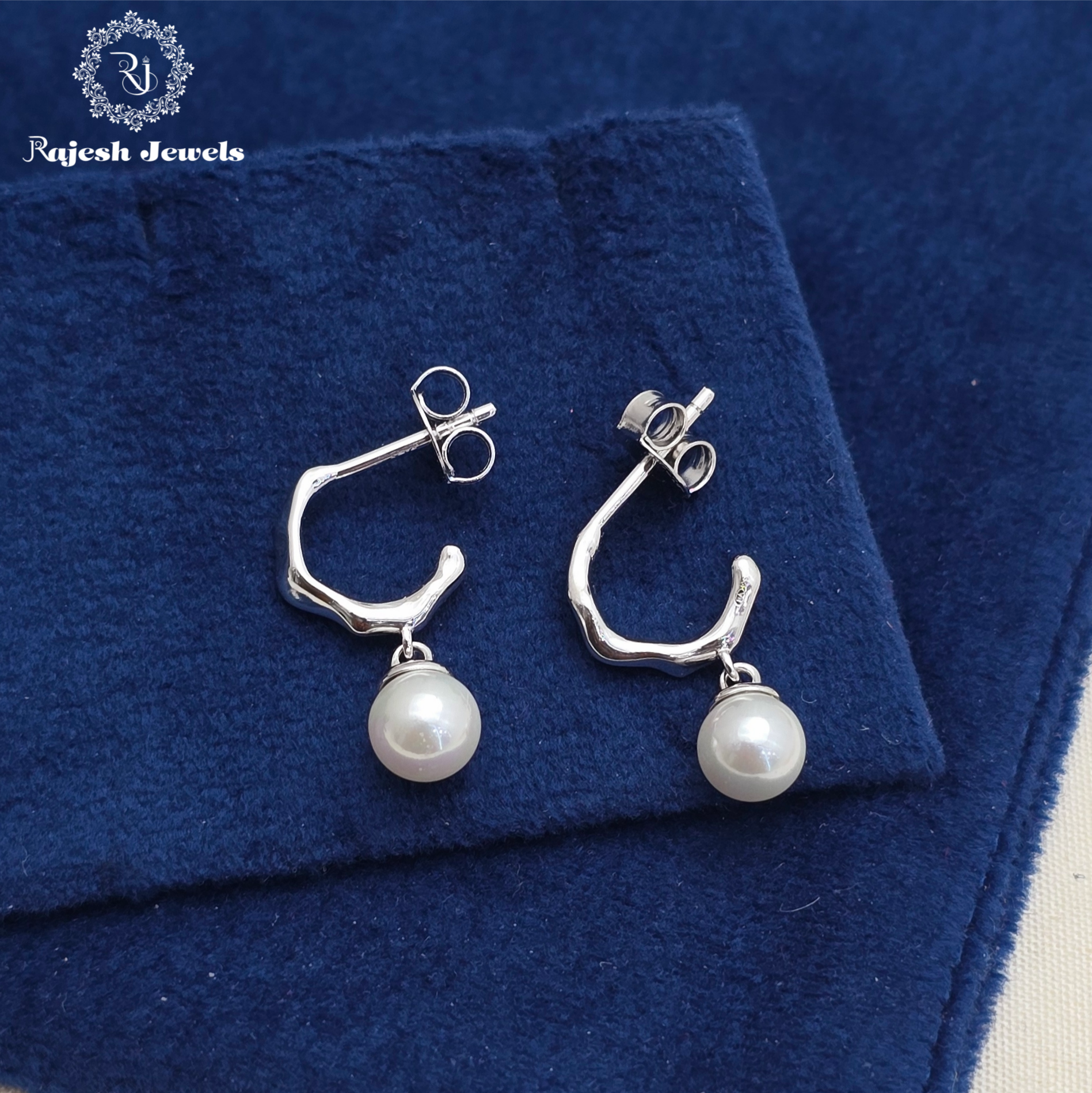 Enlightening Half Bali Earrings