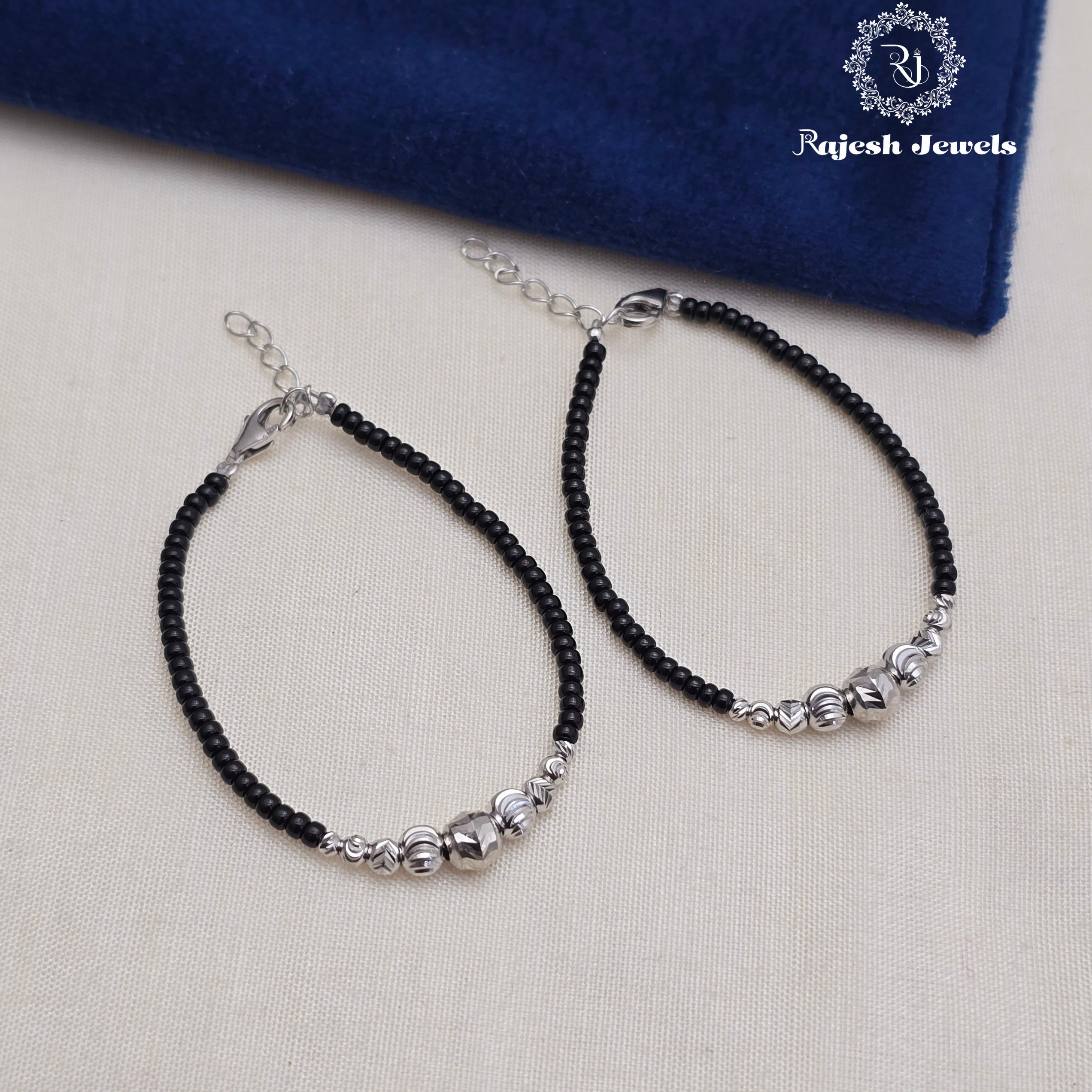 Exclusive Black Beads Baby Bracelet