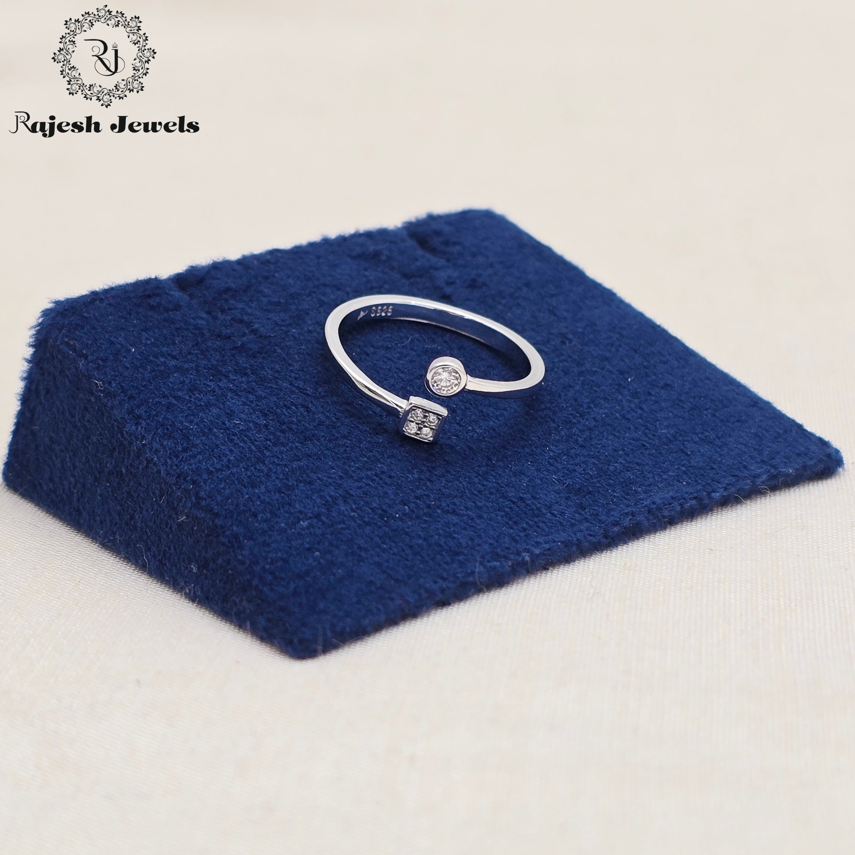 Impressive Top Adjustable Ladies Finger Ring