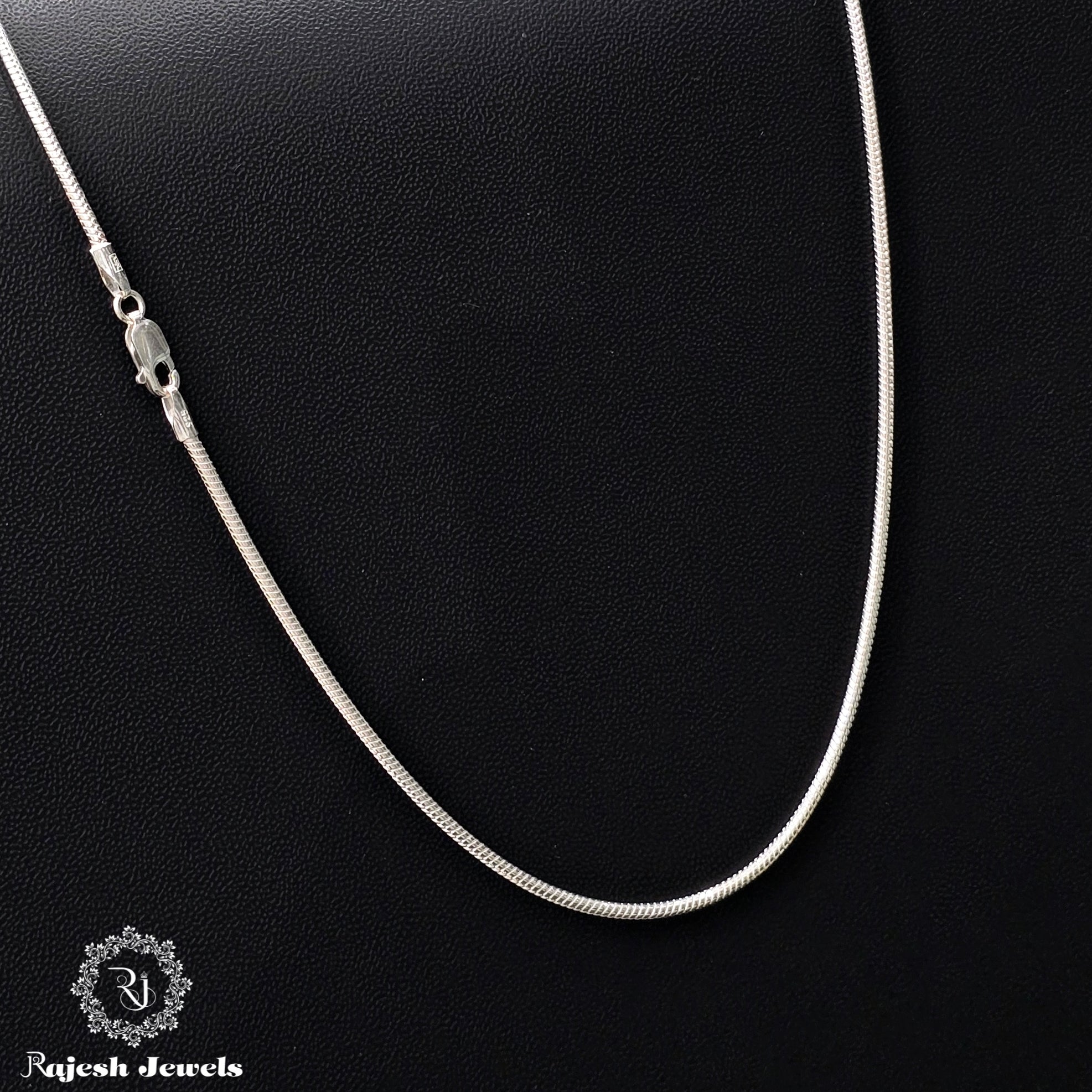 Adorable Snake Chain Sterling Silver Neckchain