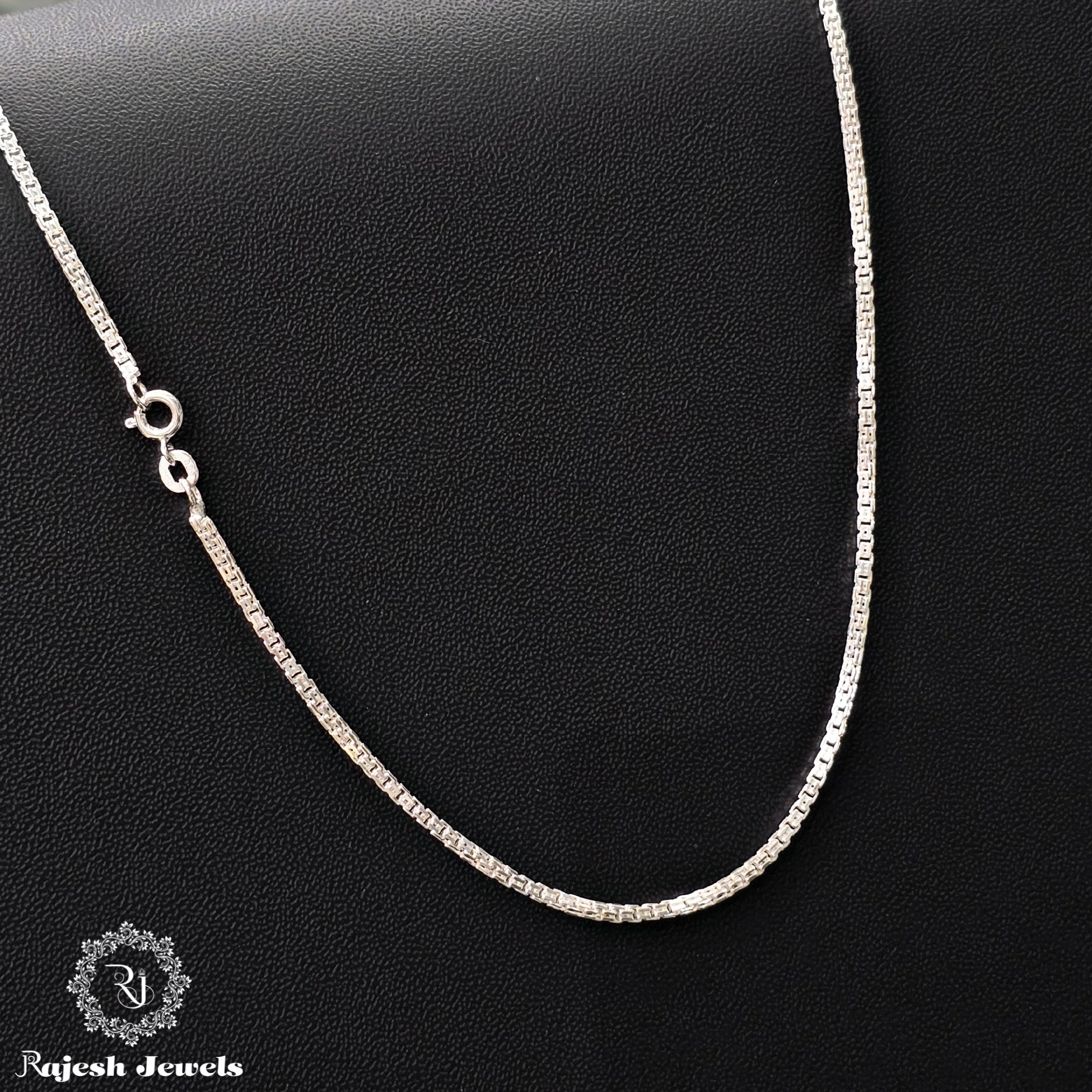 Wonderful Box Cutting Sterling Silver Neckchain