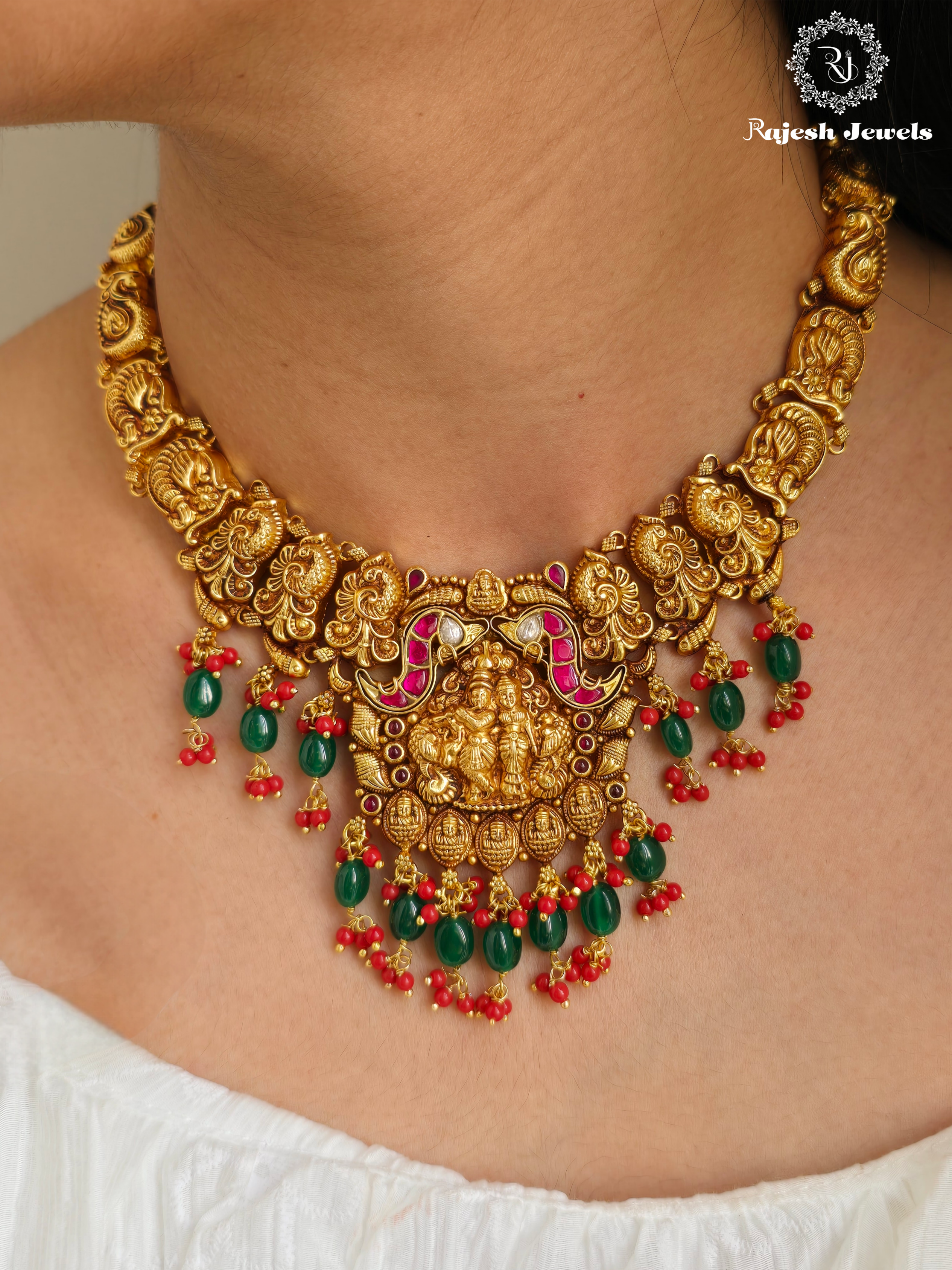 Fabulous Coral Green Drops Silver Gold Polished necklace