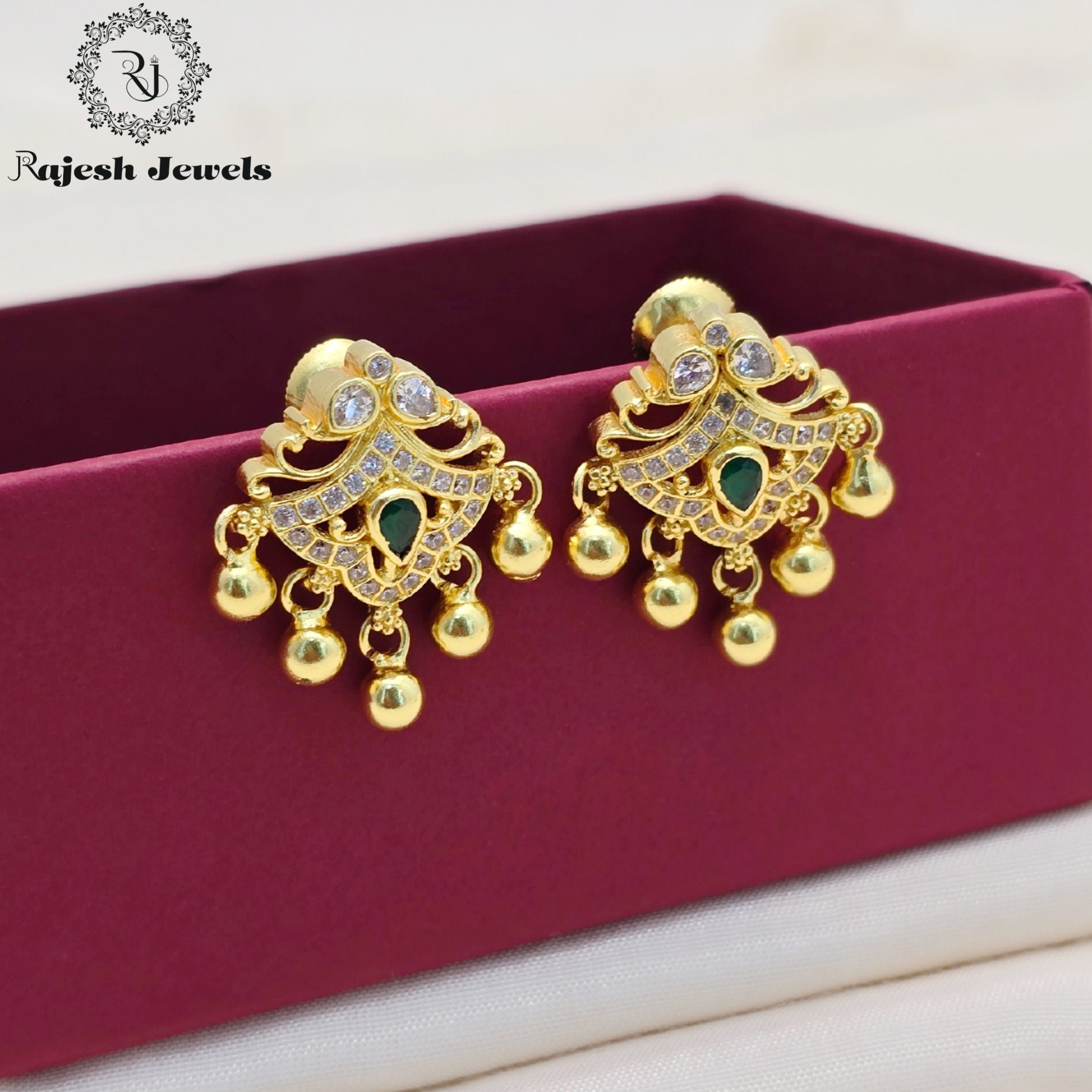 Mesmerizing Silver Gold Polished Earrings
