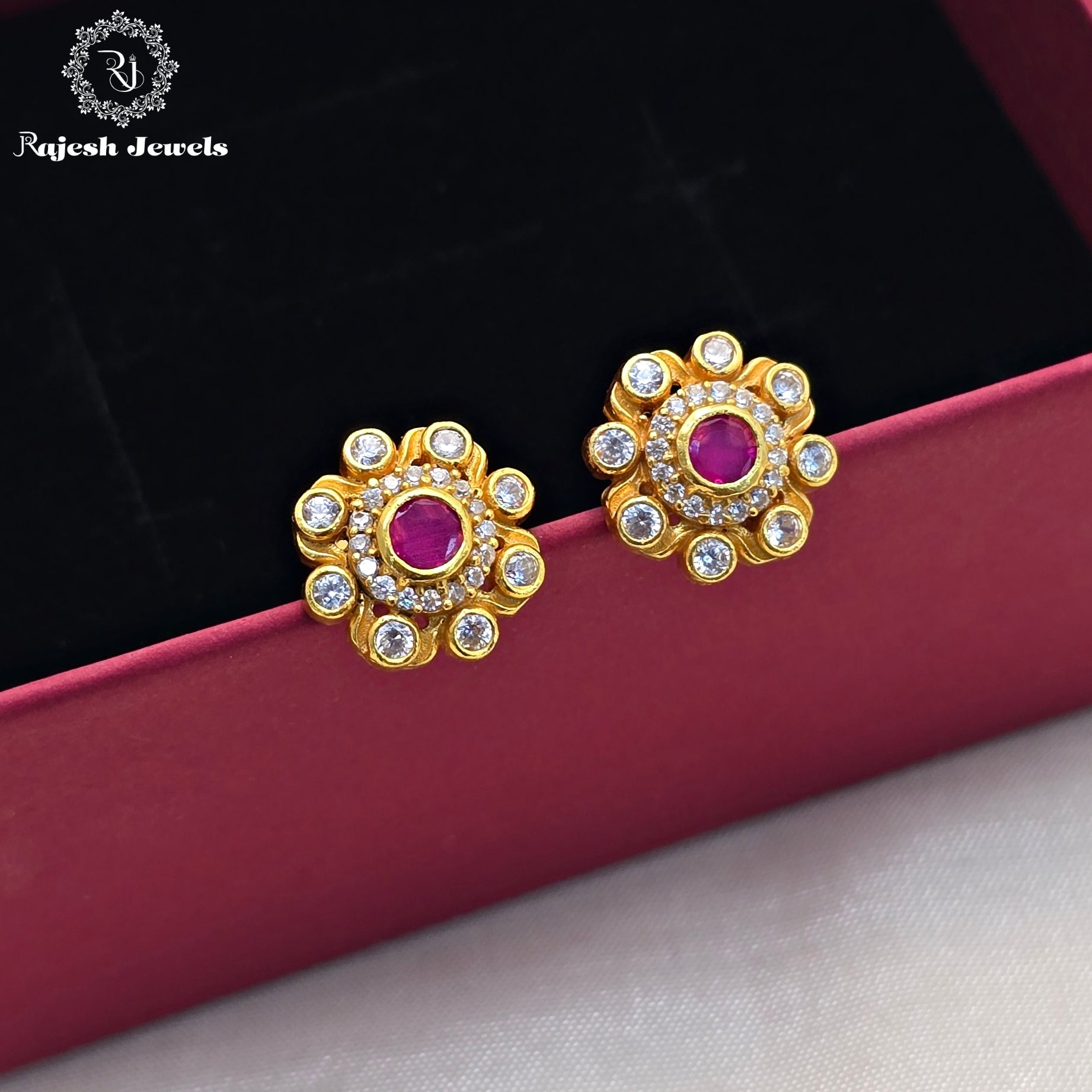 Eye Catchy Red Studded Earrings
