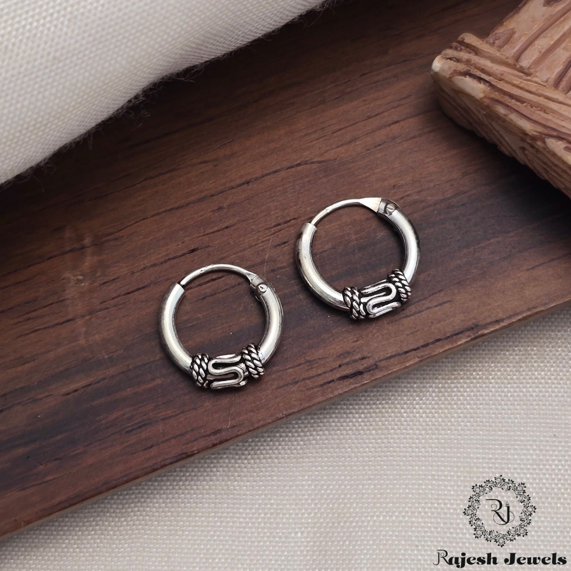 Superb Oxidised Minimalistic Bali Earrings