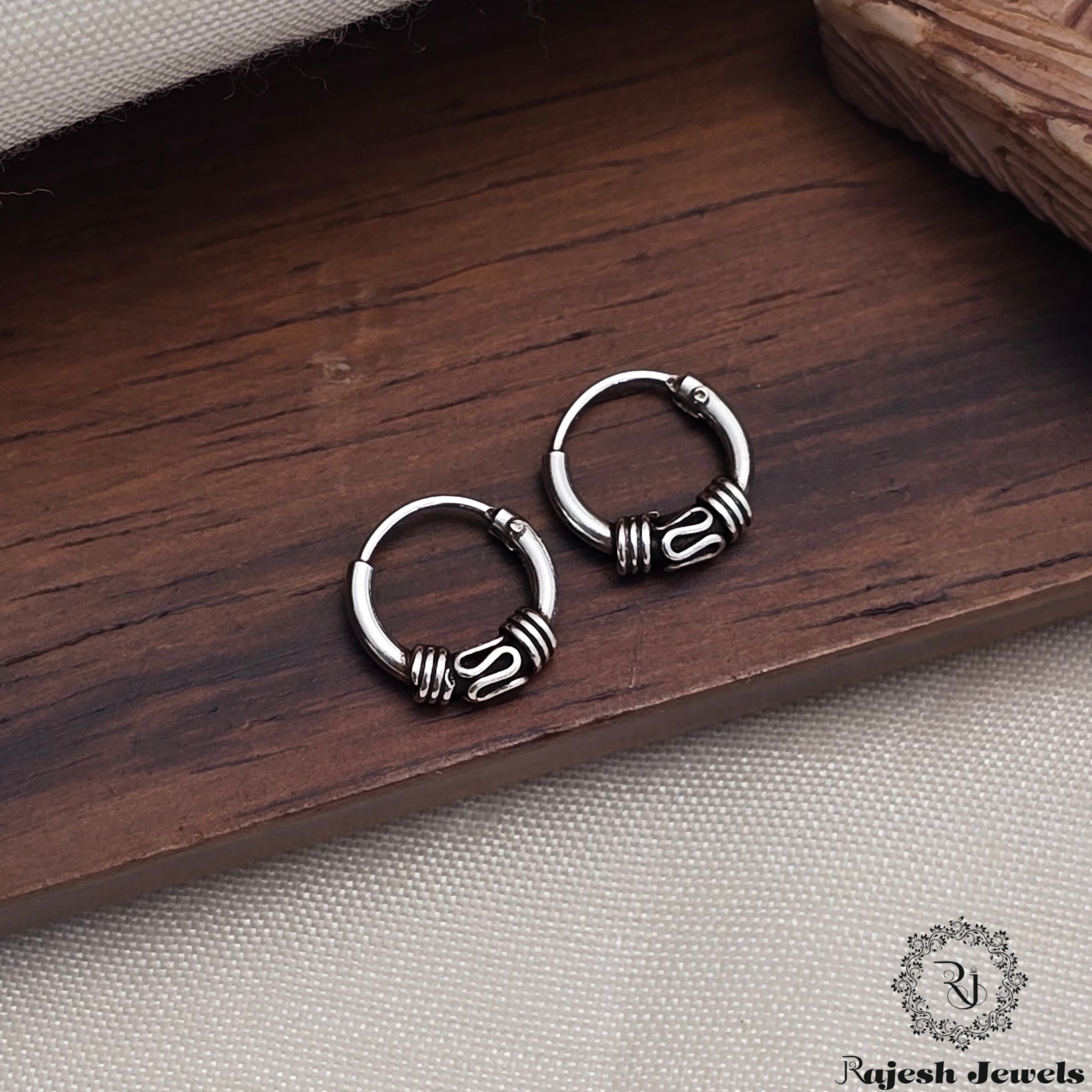 Attractive Minimalistic Bali Earrings