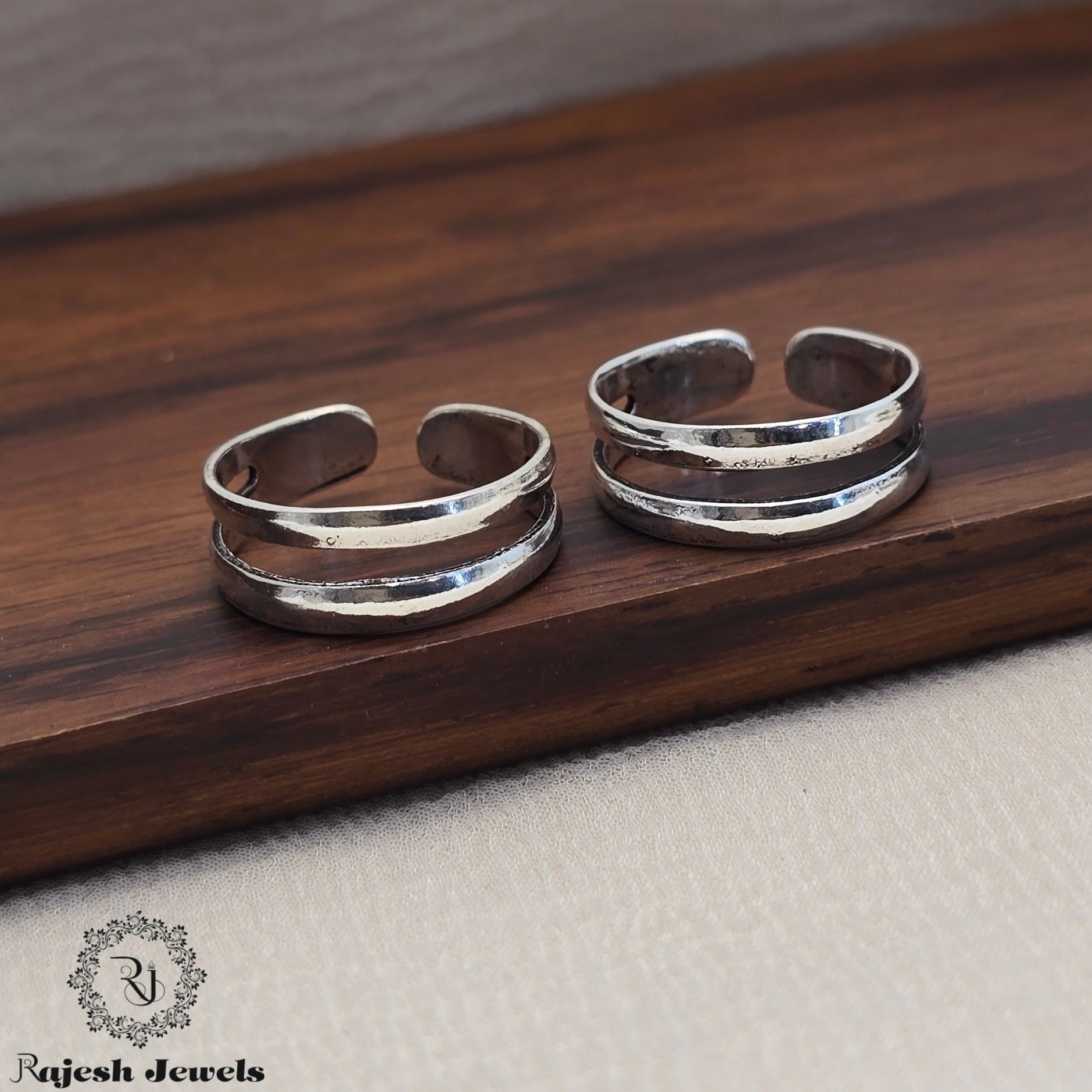 Irresponsible Silver Adjustable Toerings