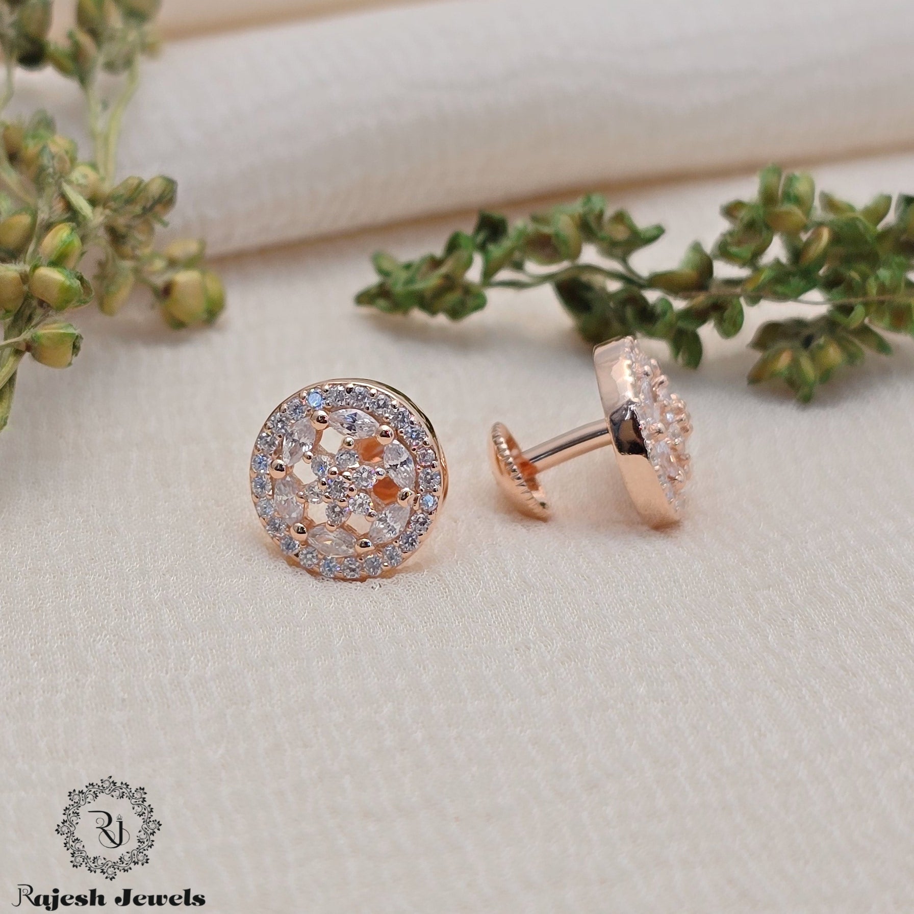 Wondering Cz Rosegold Finish Studs