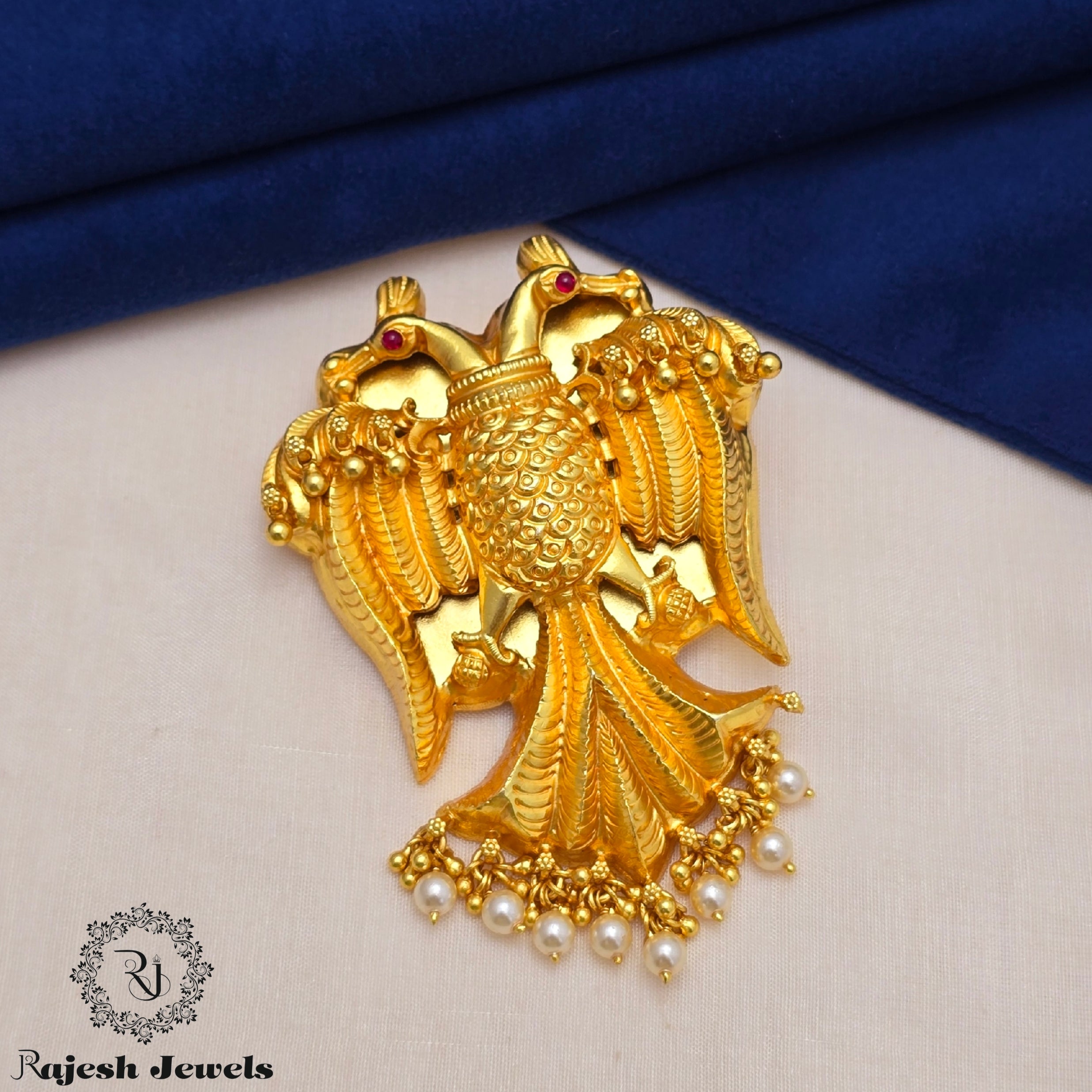 Majestic Hand Worked Nakshi Gandaberunda Pendant