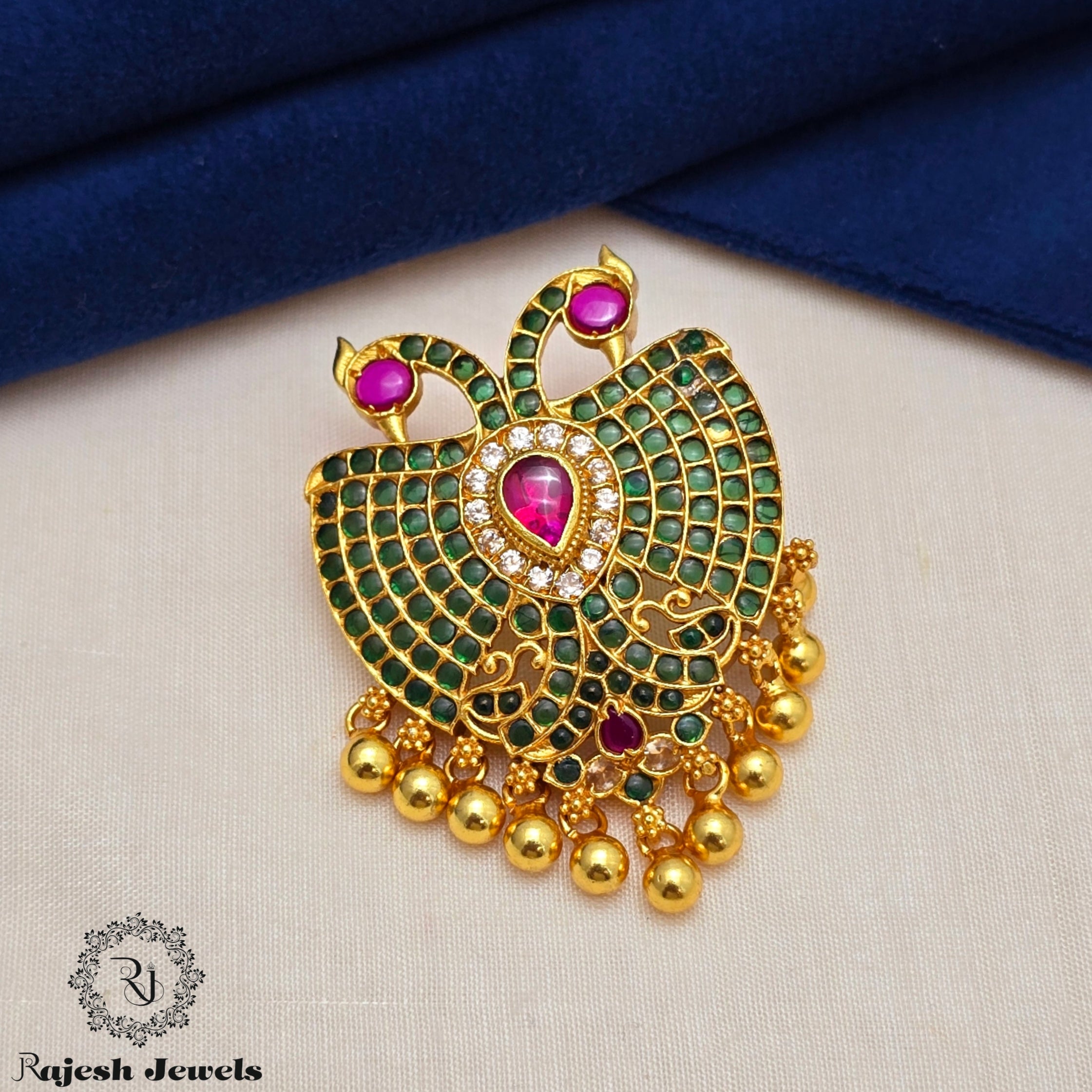 Graceful Green Gandaberunda Pendant