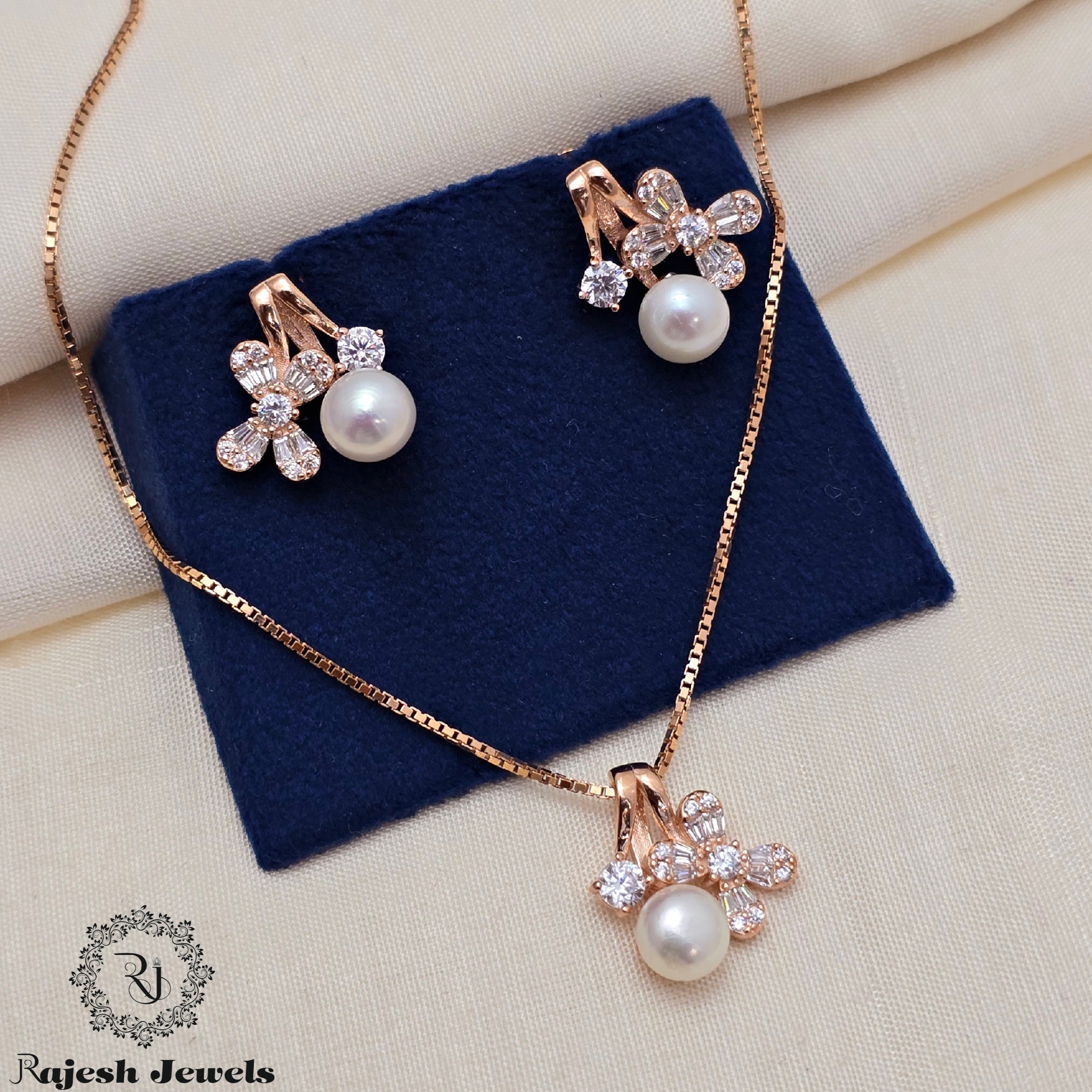 Appealing Pearl Cz Pendant Set