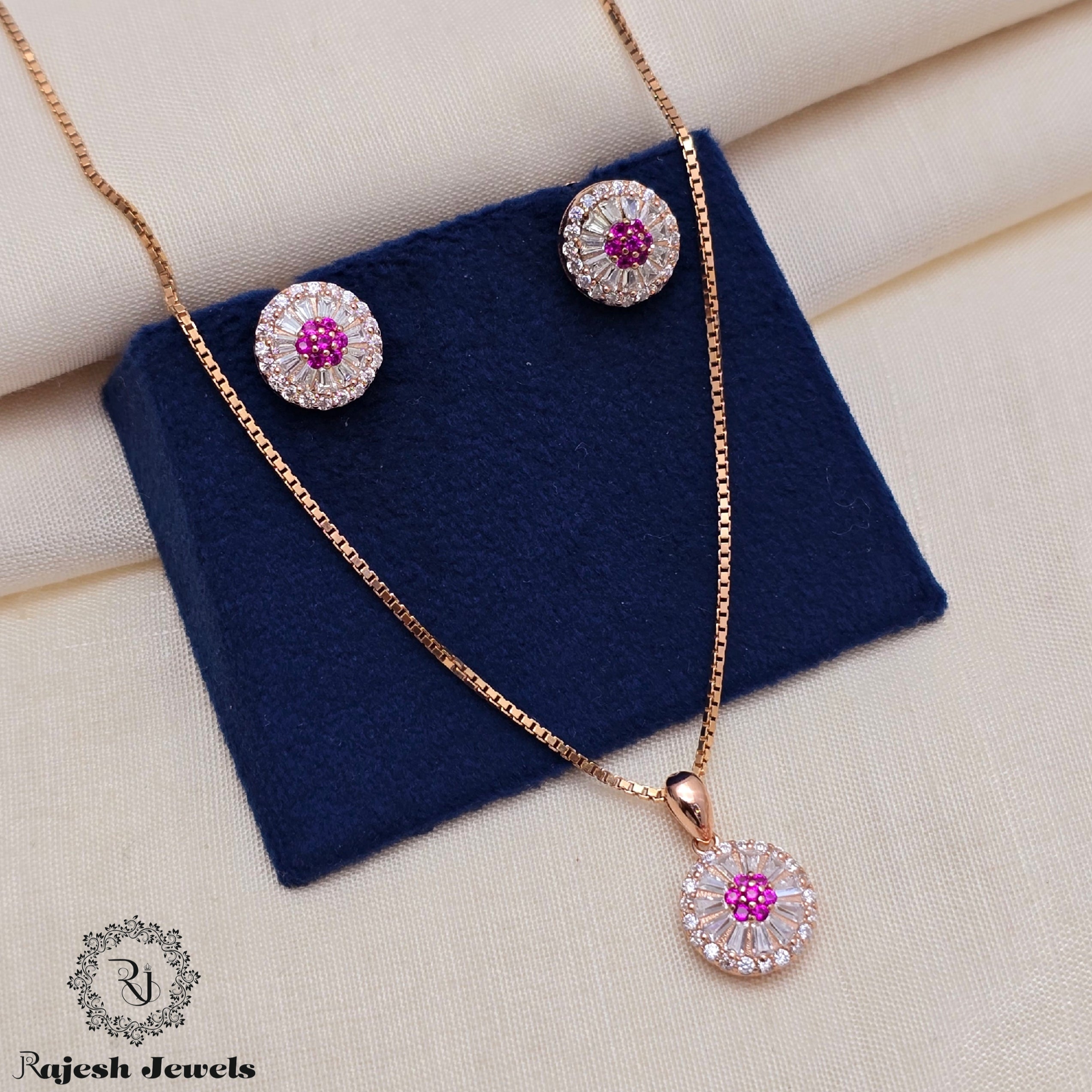 Charming Cz Rosegold Finish Pendant Set