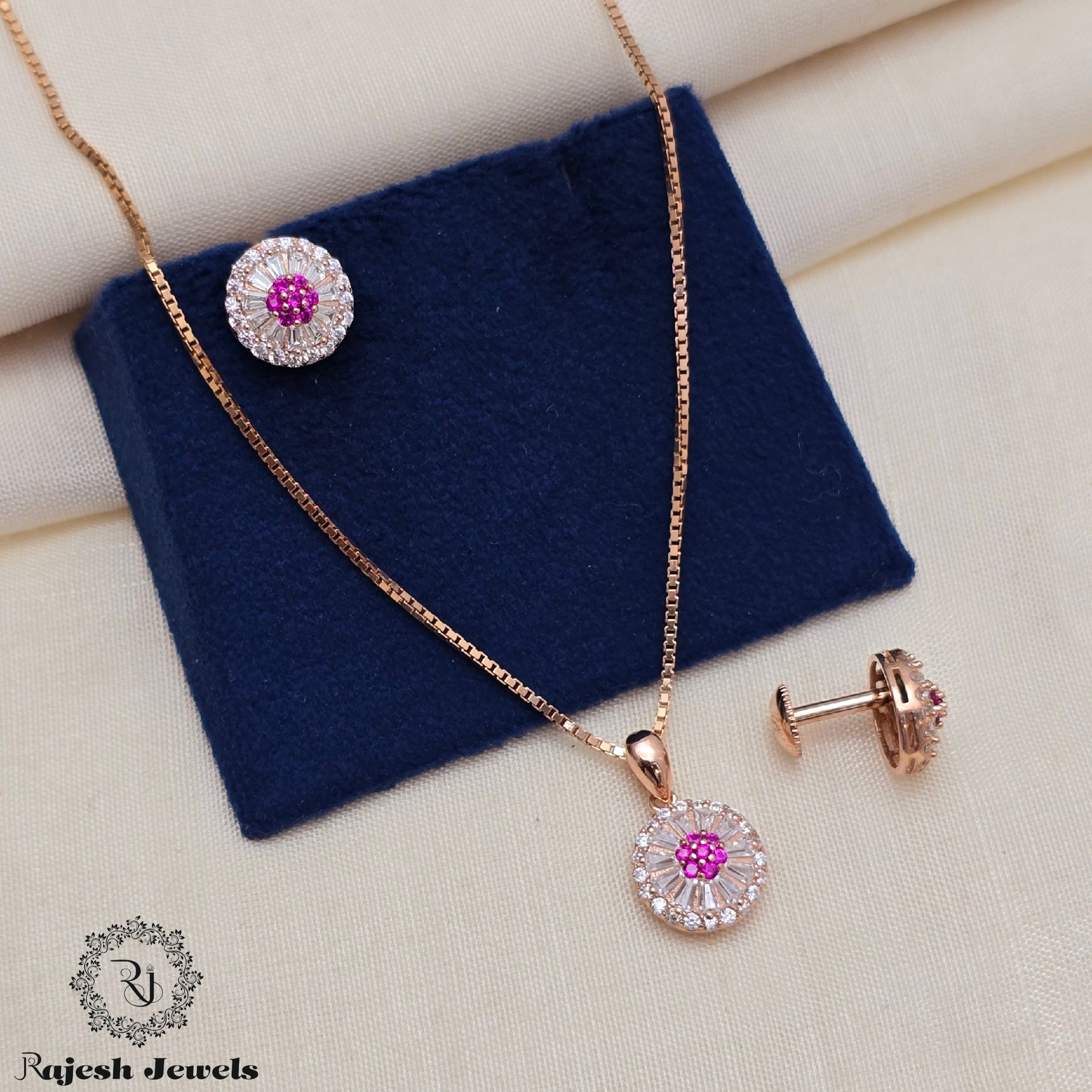 Charming Cz Rosegold Finish Pendant Set