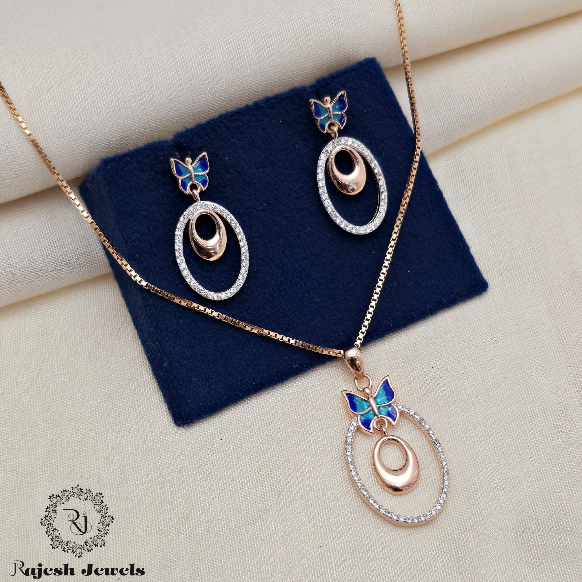 Exceptional Butterfly Silver Pendant Set