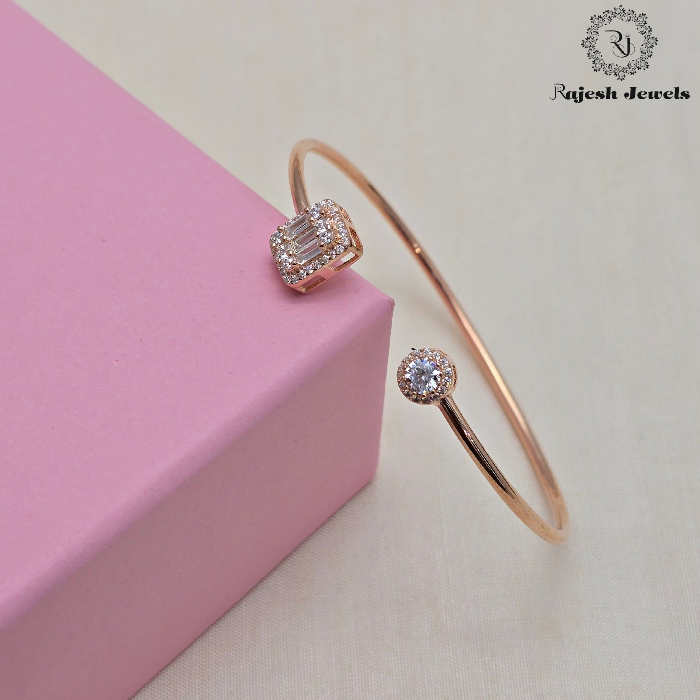 Halo Rosegold Flexi Hand Bracelet