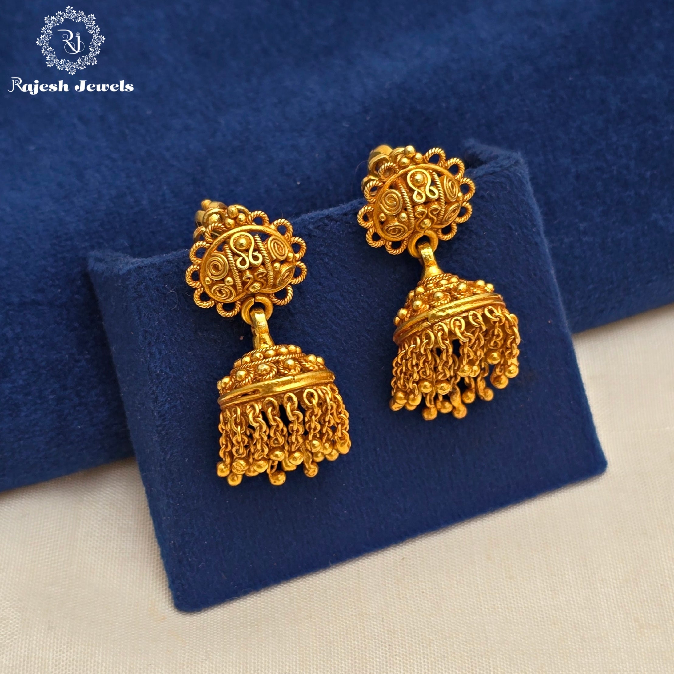 Alluring Gold Plated Jumka Earrings