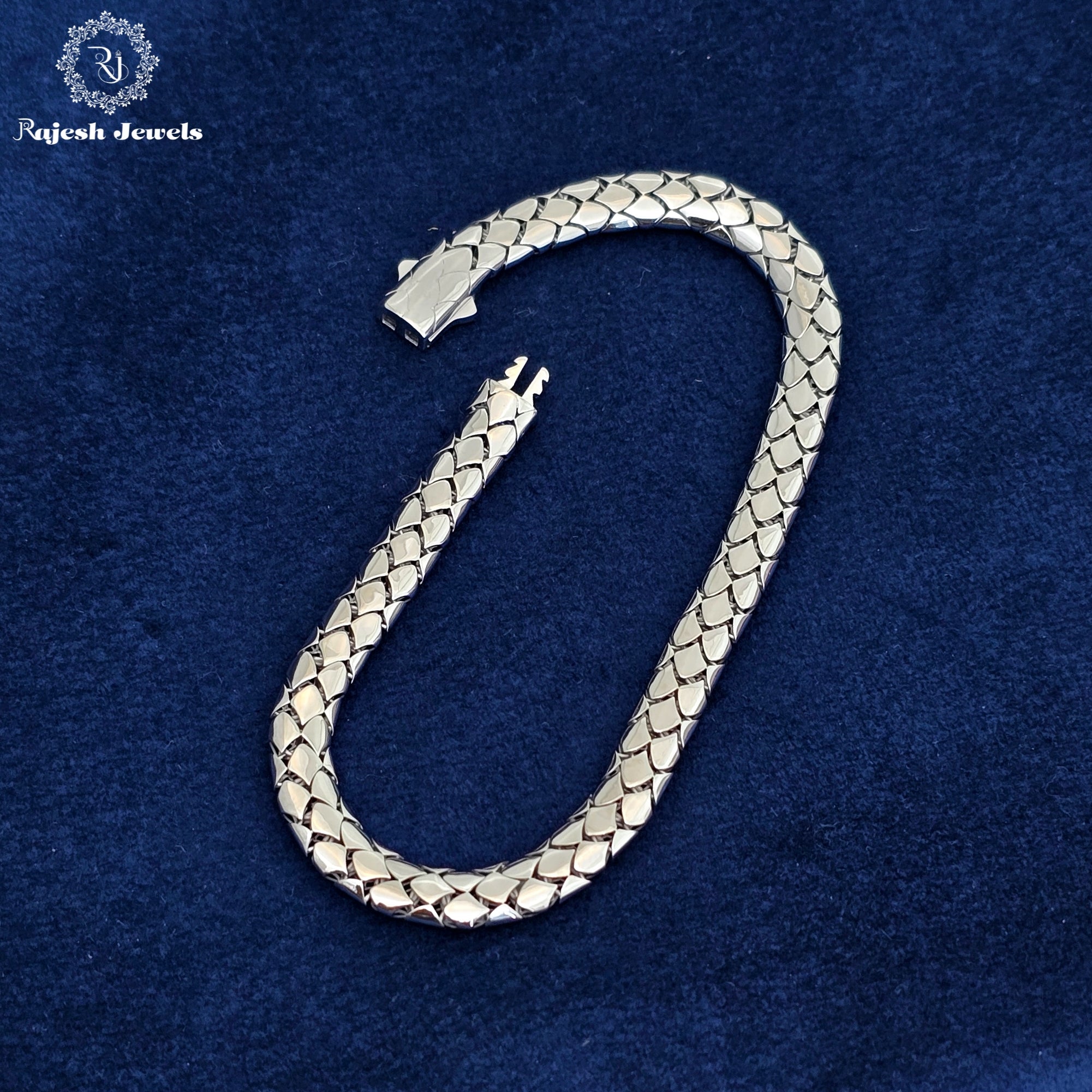 Astonishing Matt Finish Bracelet