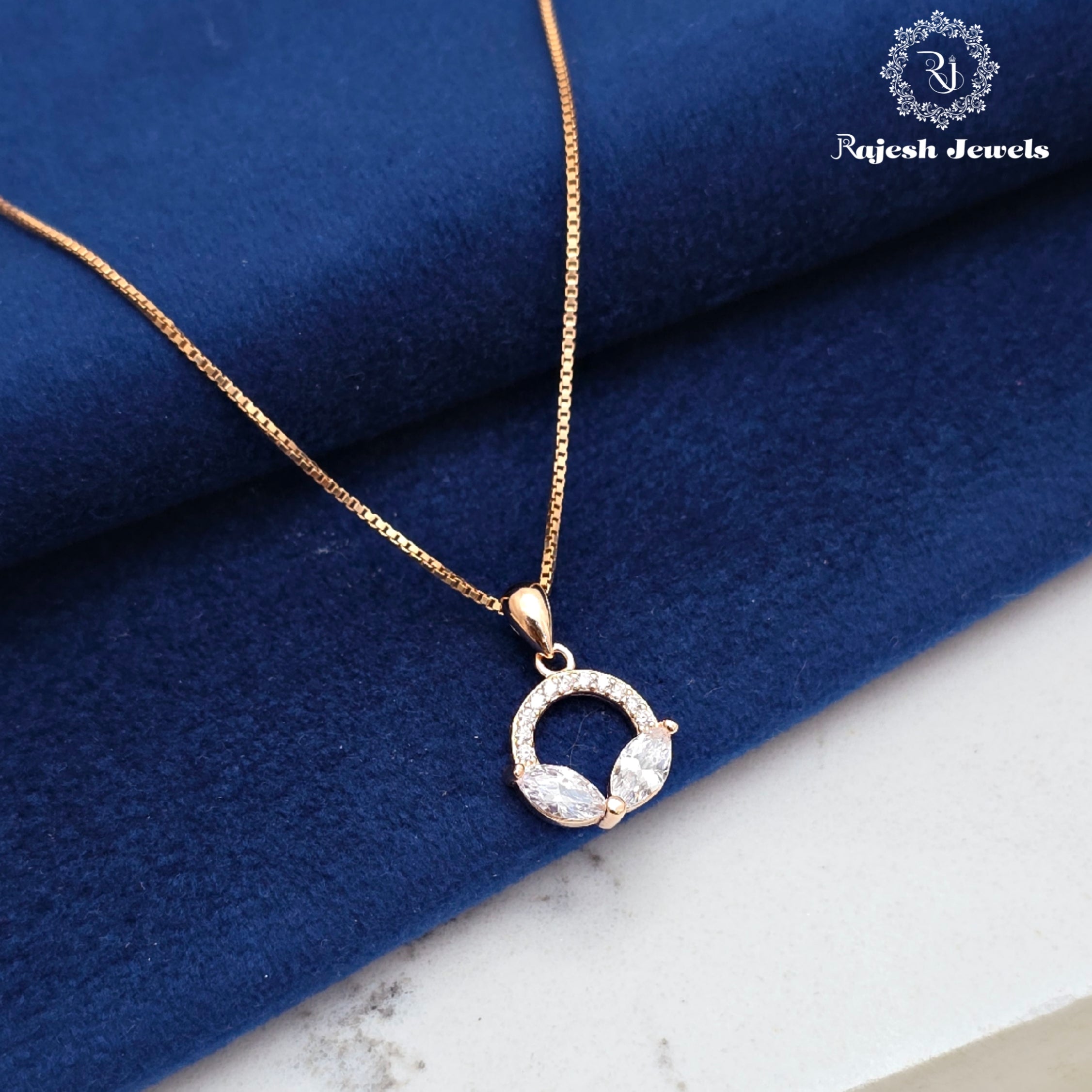 Leafy Cz Rosegold Chain & Pendant