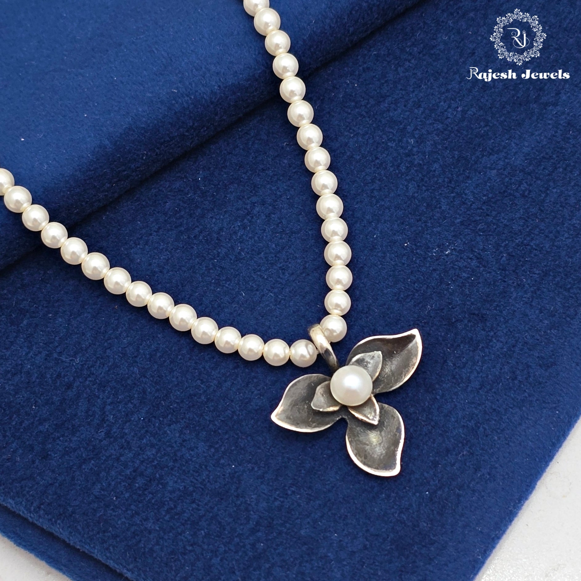Beautiful Pearl Necklace