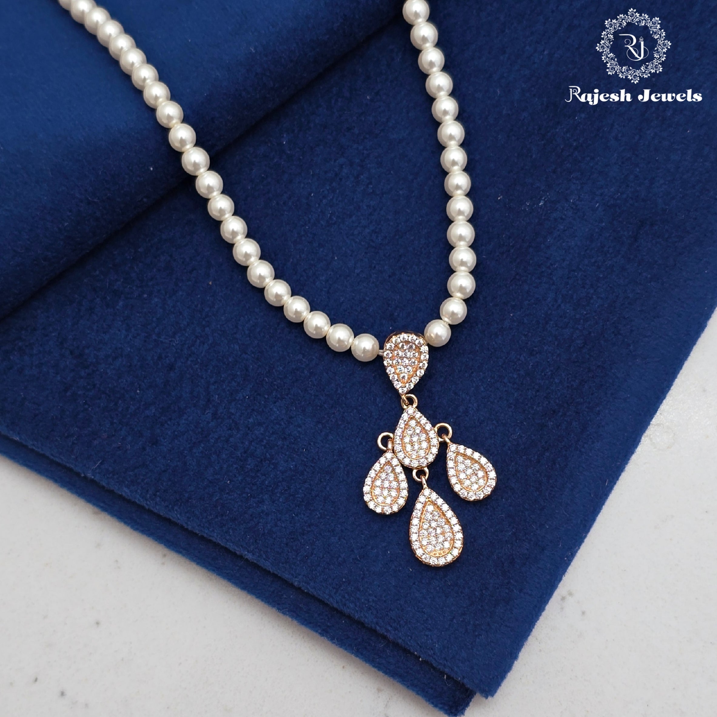 Exquisite Cz Rosegold Pearl Necklace