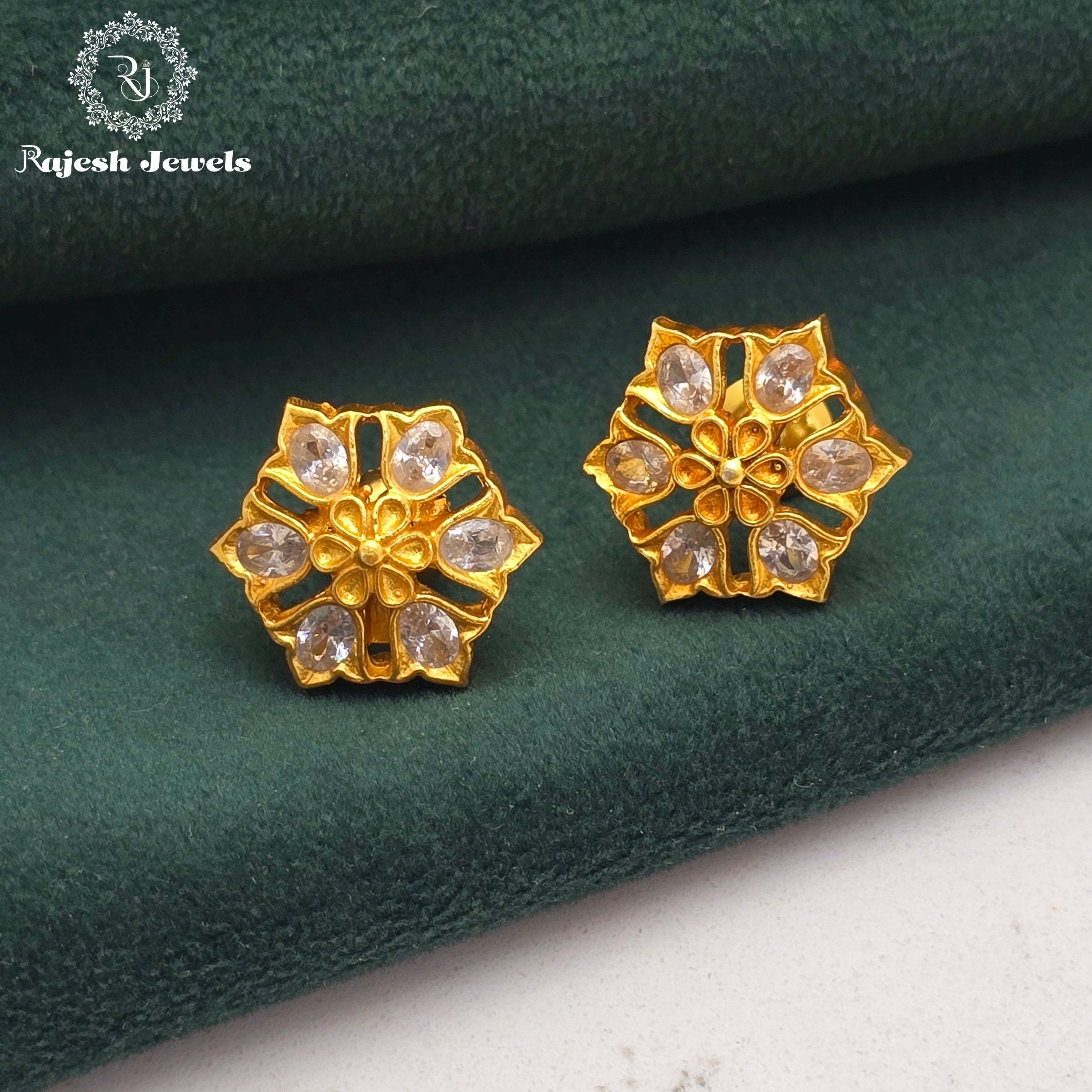 Attractive Cz Stud Earrings