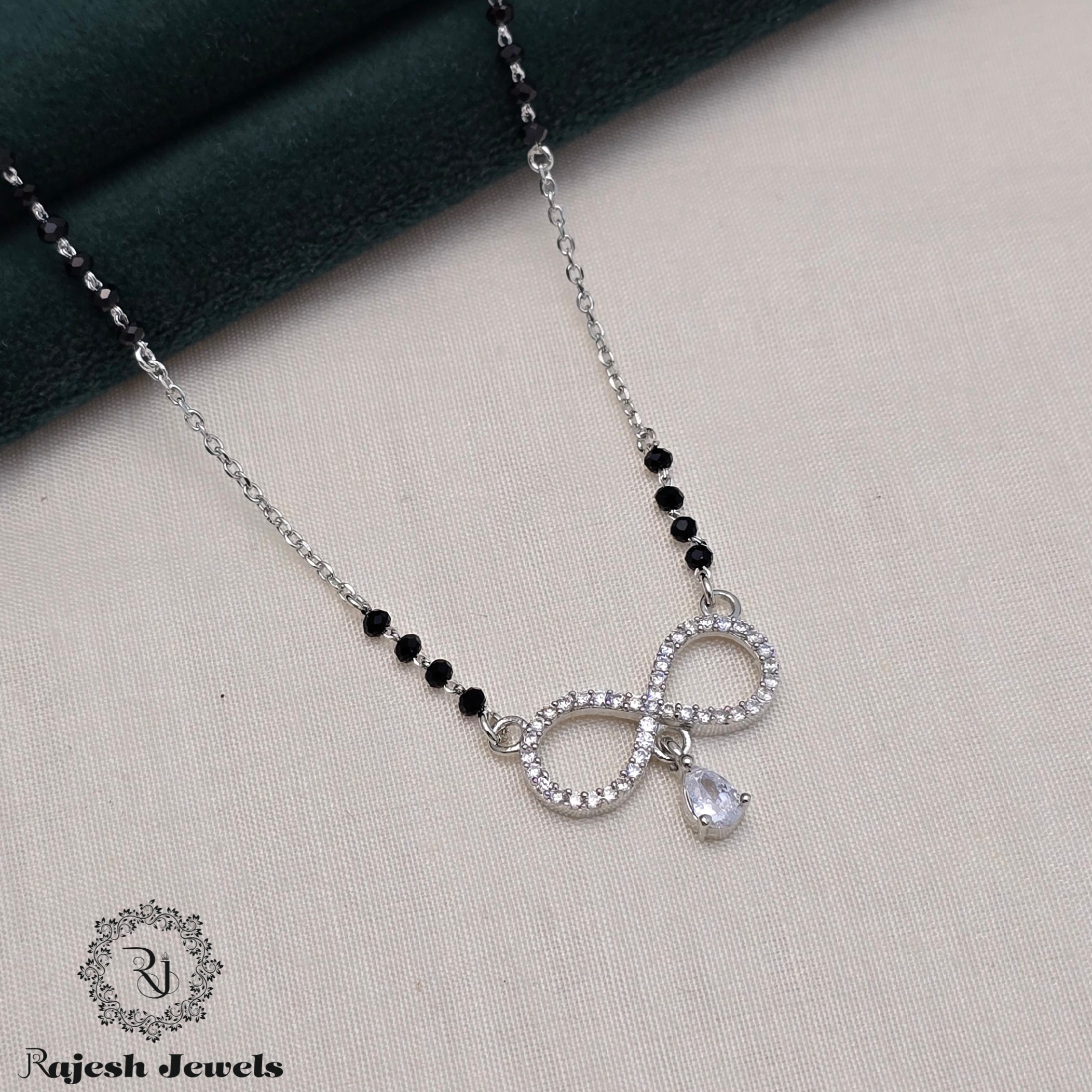 Solitaire Drop Infinity Mangalsutra