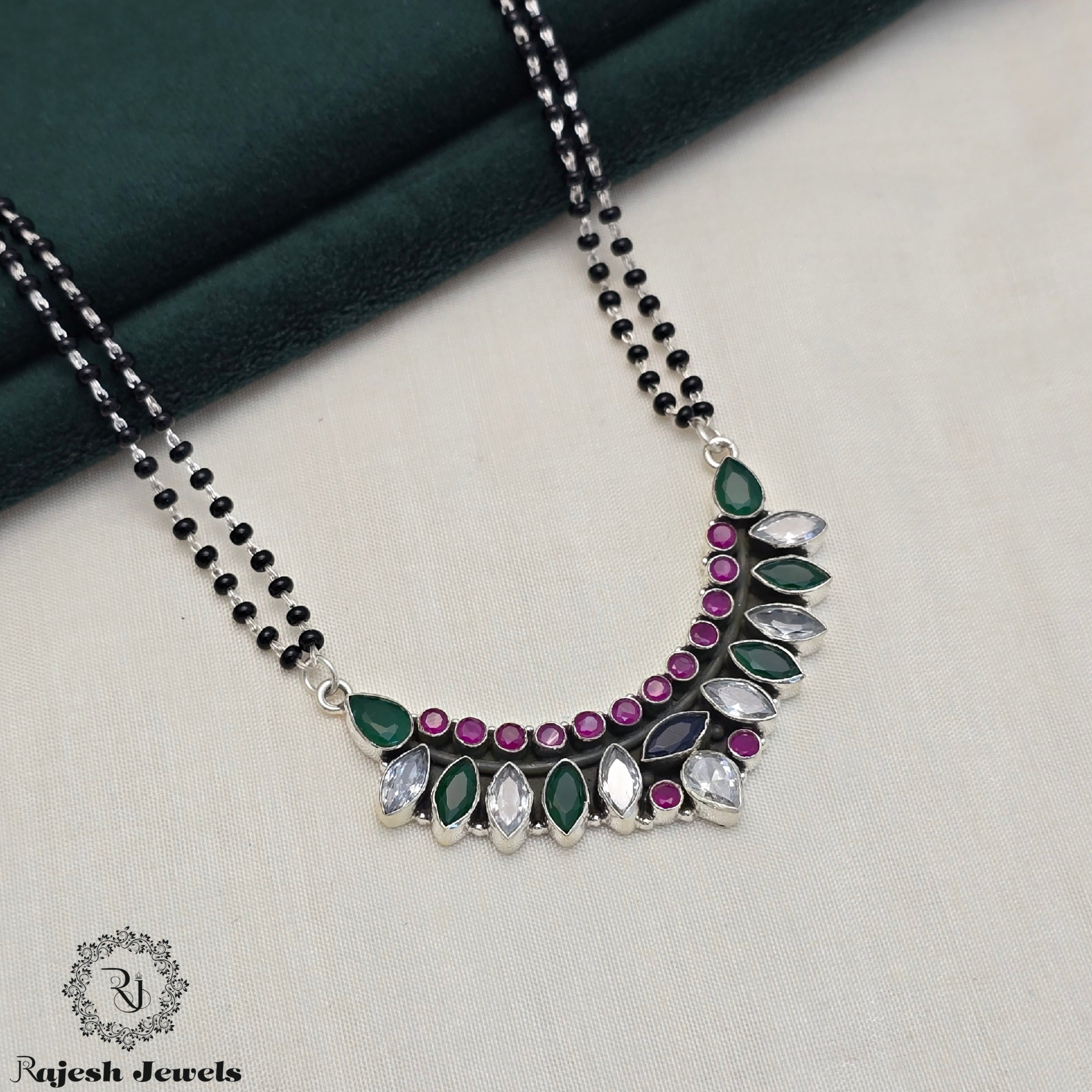 Mesmerizing Long Cutstone Mangalsutra