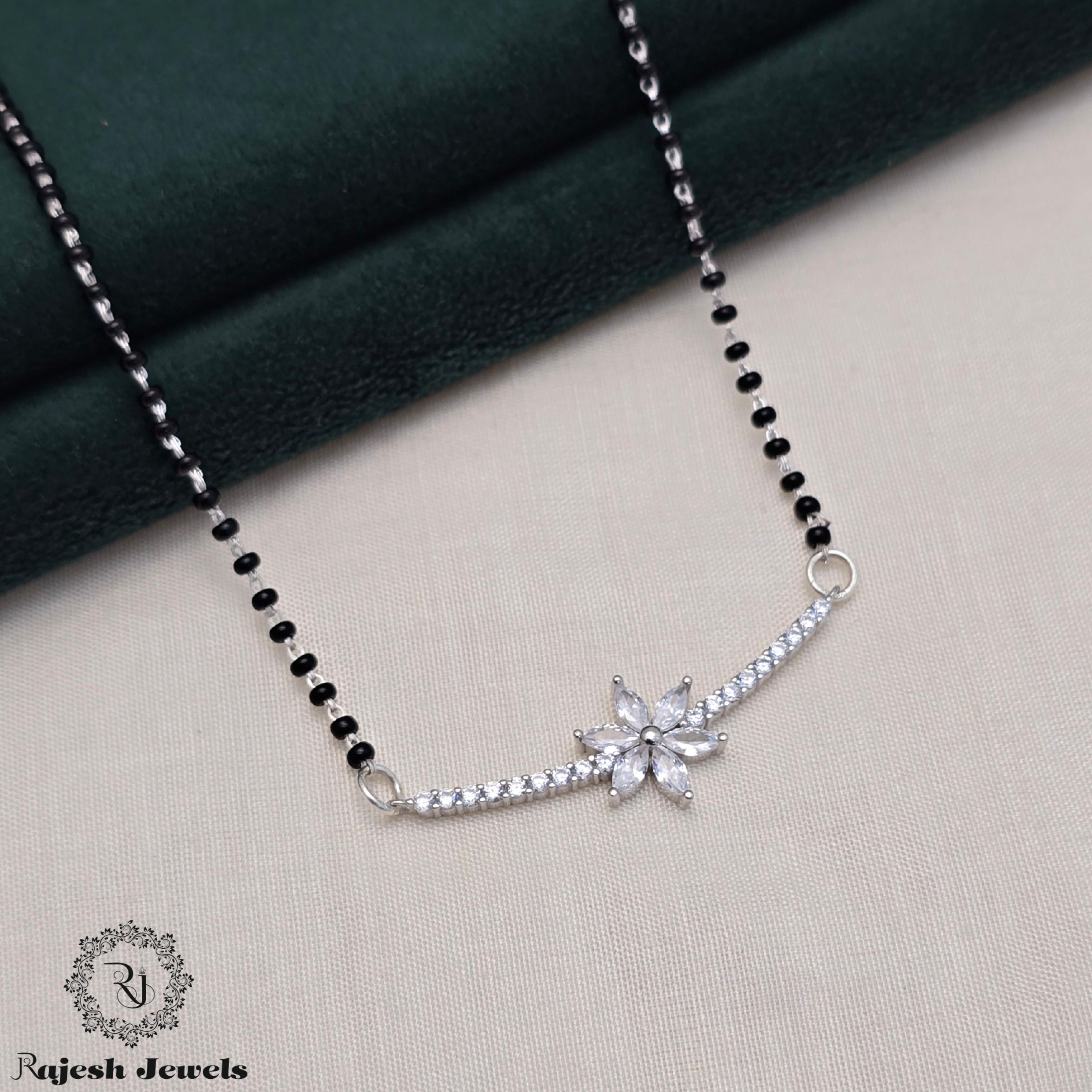 Radiant Blackbead Mangalsutra