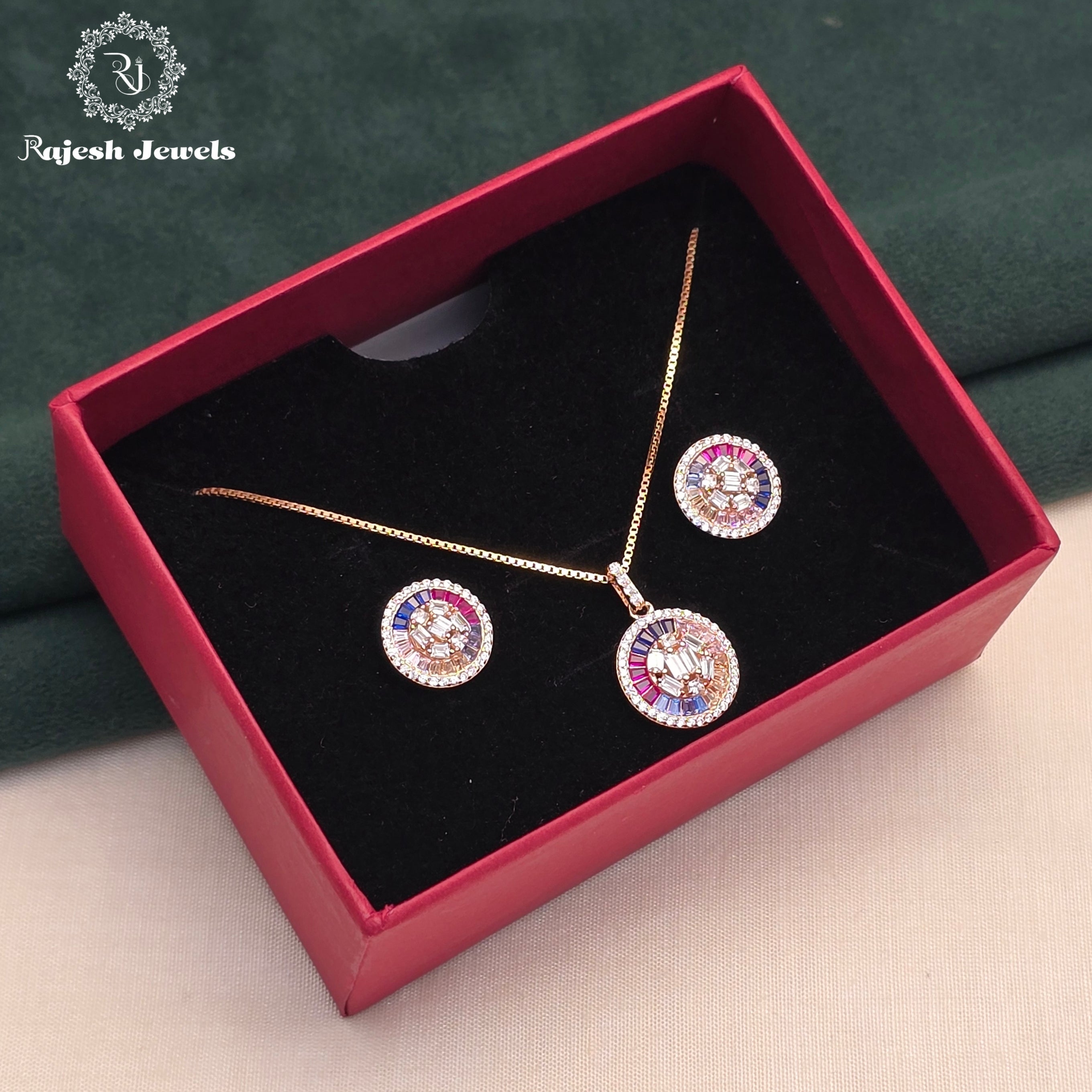 Beautiful Multicolored Silver Rosegold Pendant Set