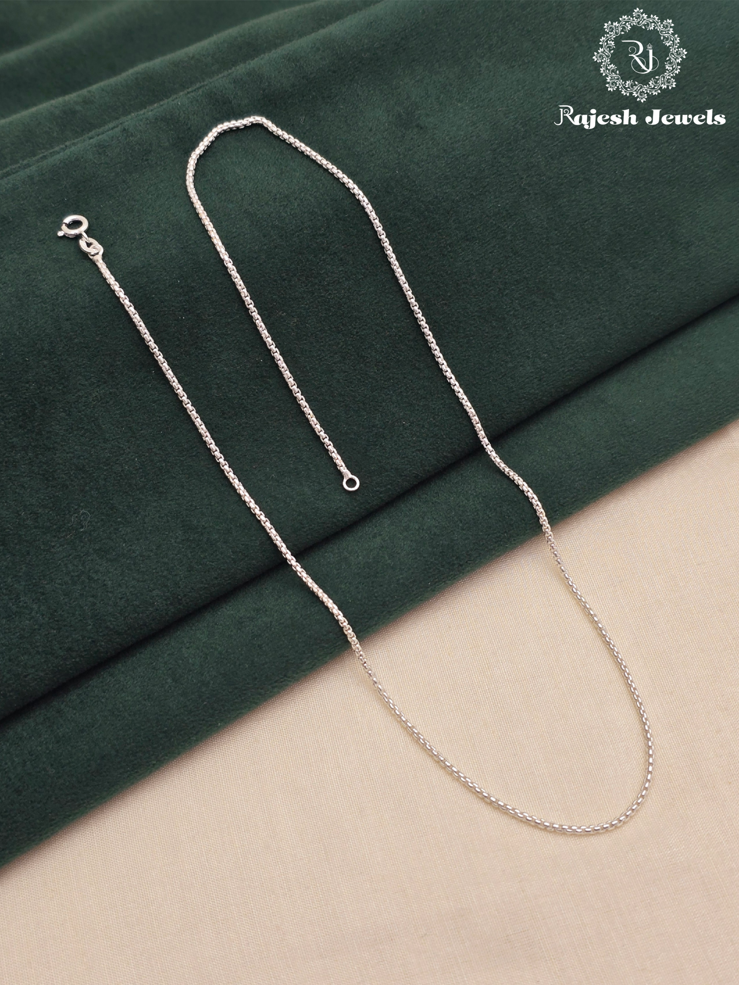 Cylinder Box Cut Neckchain