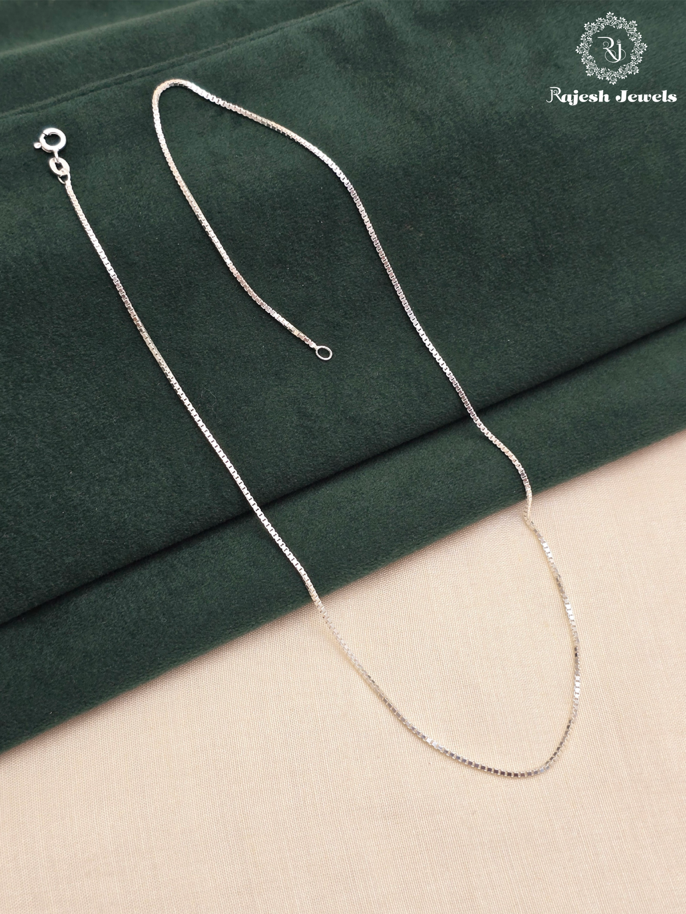 Wonderful Thin Silver Neckchain