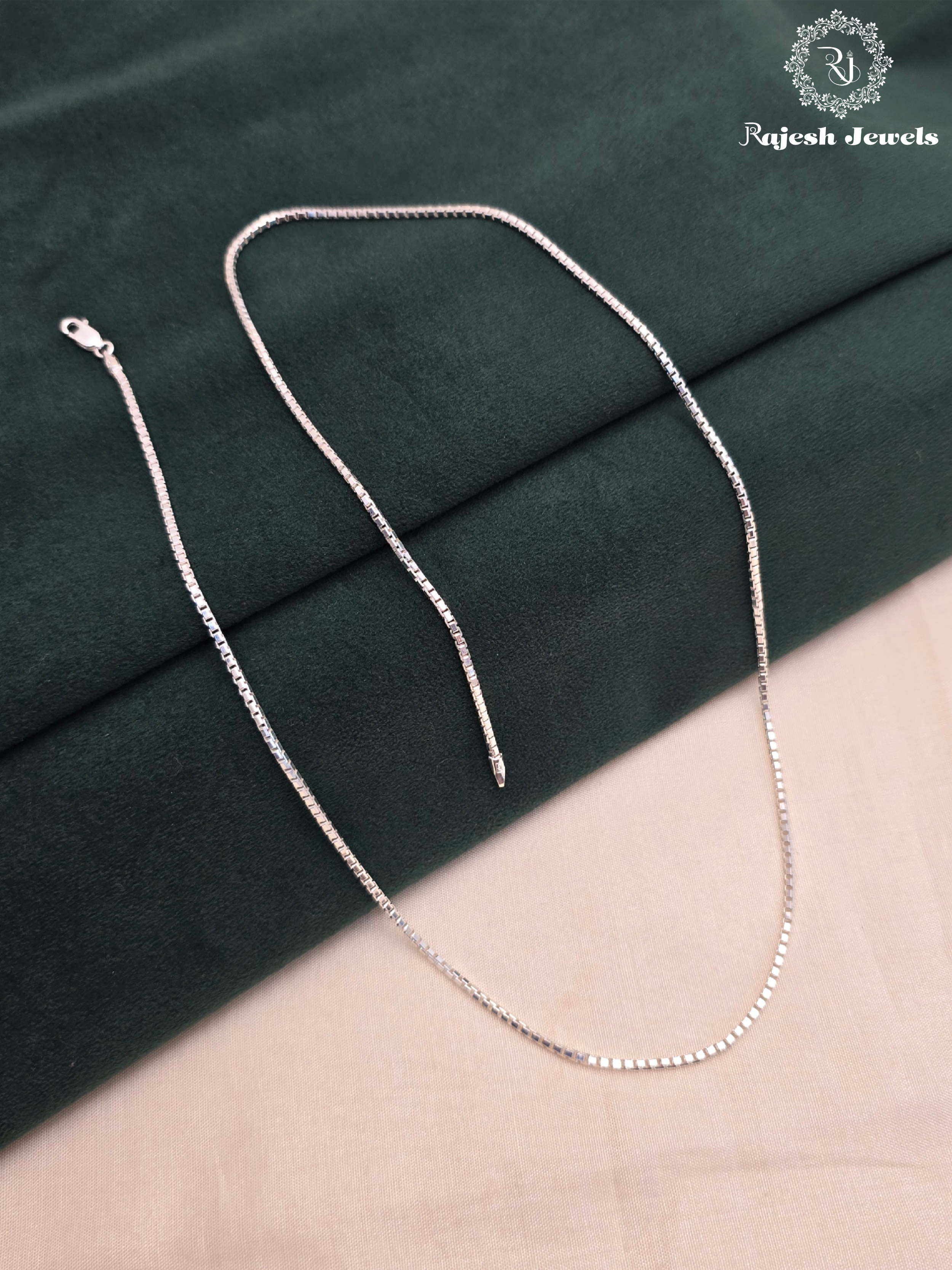 Wonderful Box Cutting Sterling Silver Neckchain