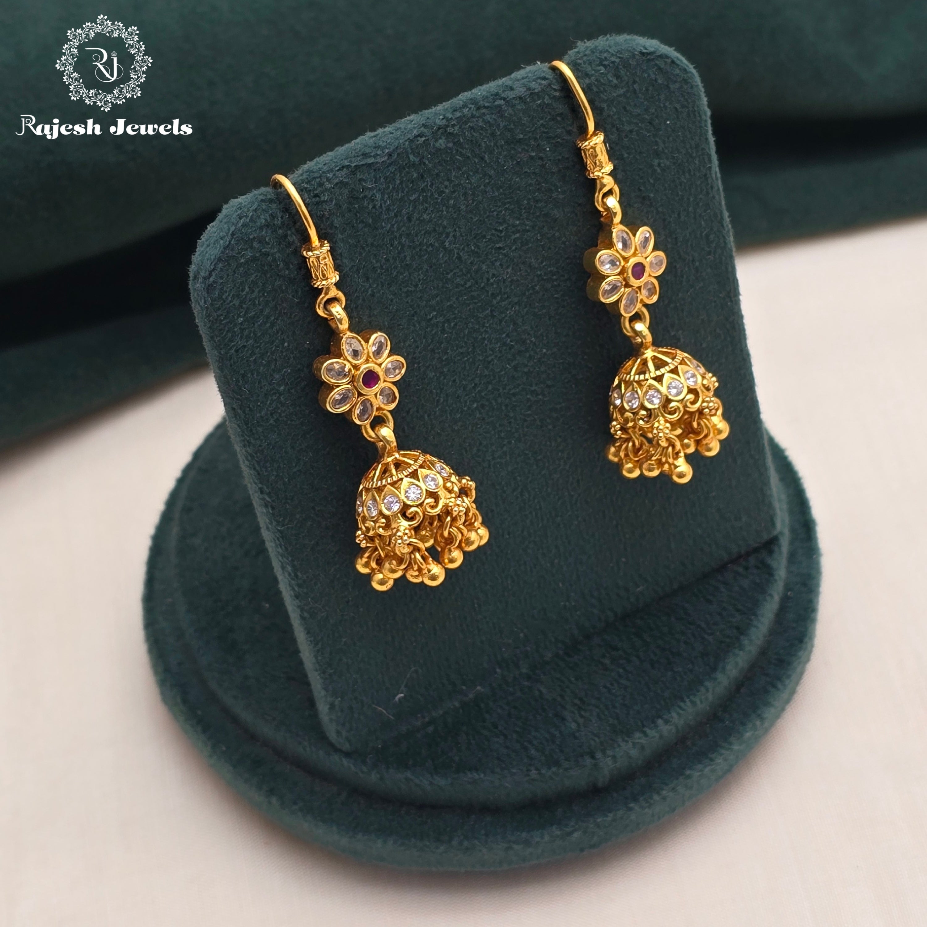 Opulent Hanging Jumka