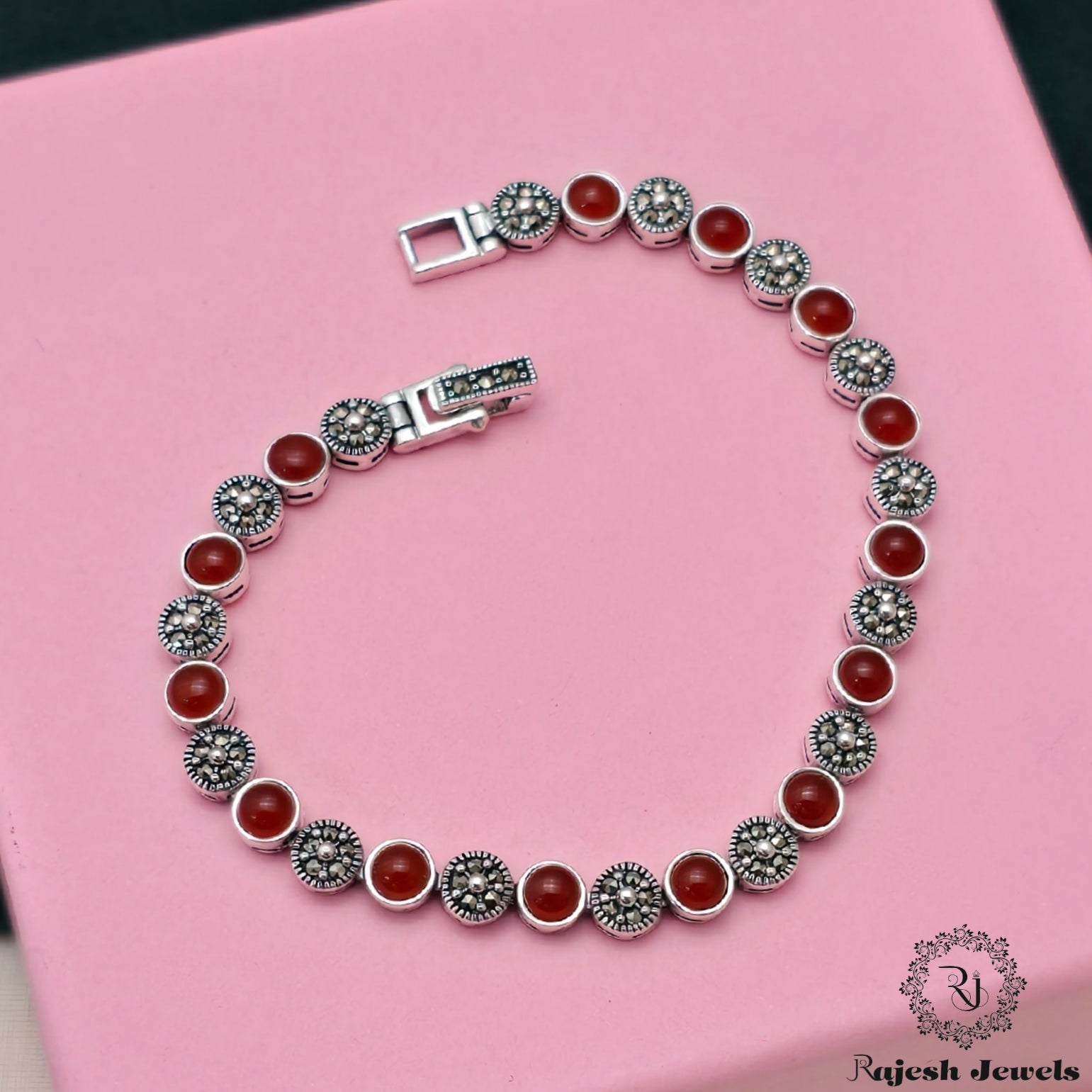 Pleasing Marcasite Bracelet