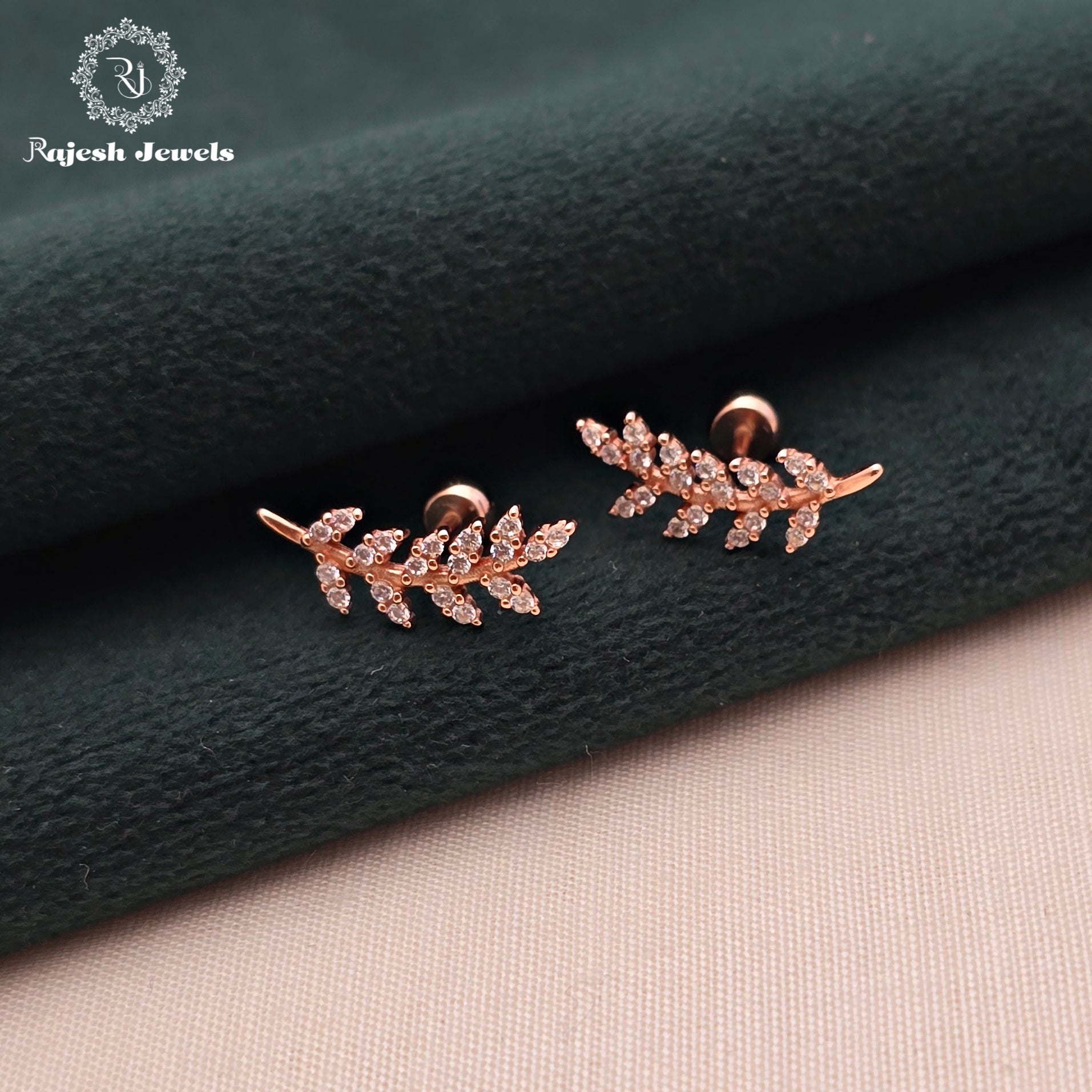 Attractive Cz Rosegold Leaf Helix Earrings