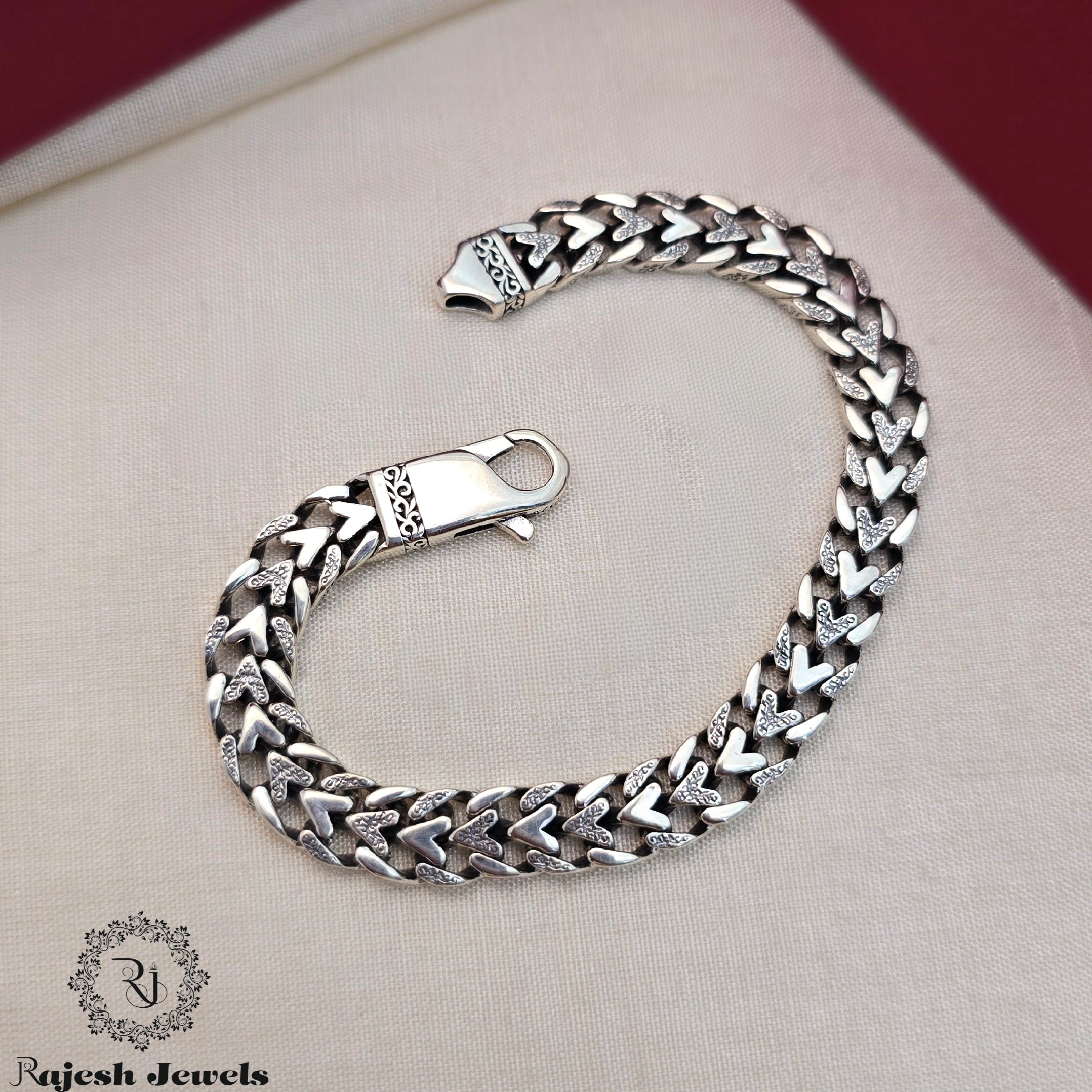 Flamboyant Men's Bracelet