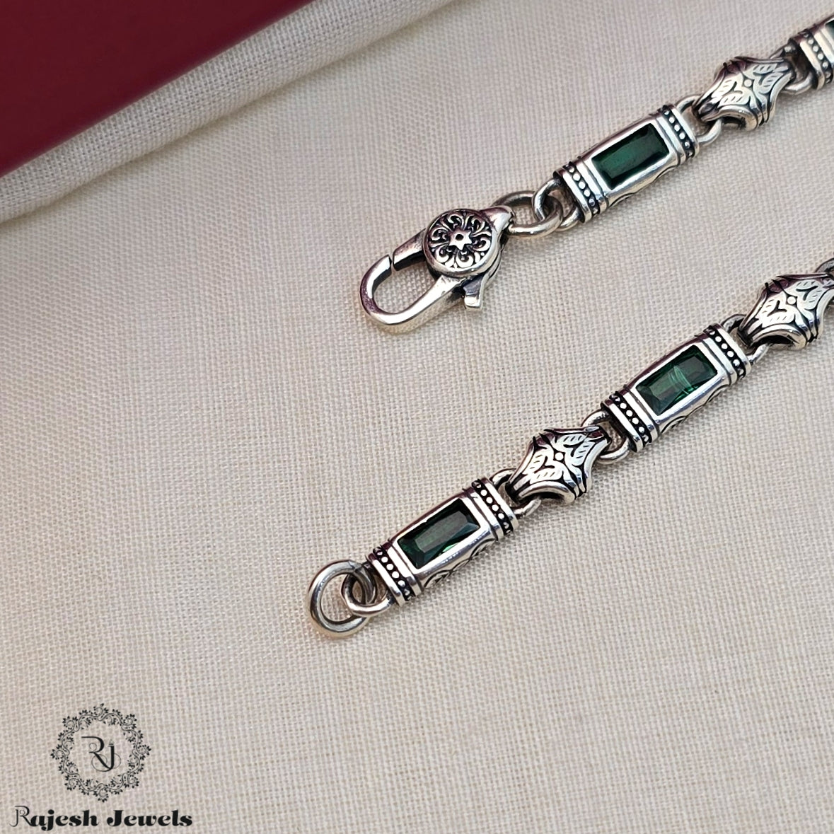 Lavish Emerald Turkish Men's Bracelet