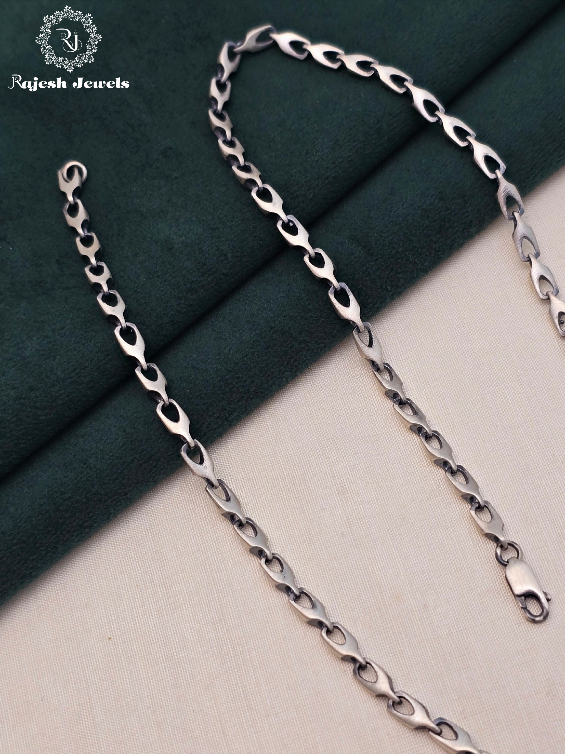 Pinnacle Men's Neckchain