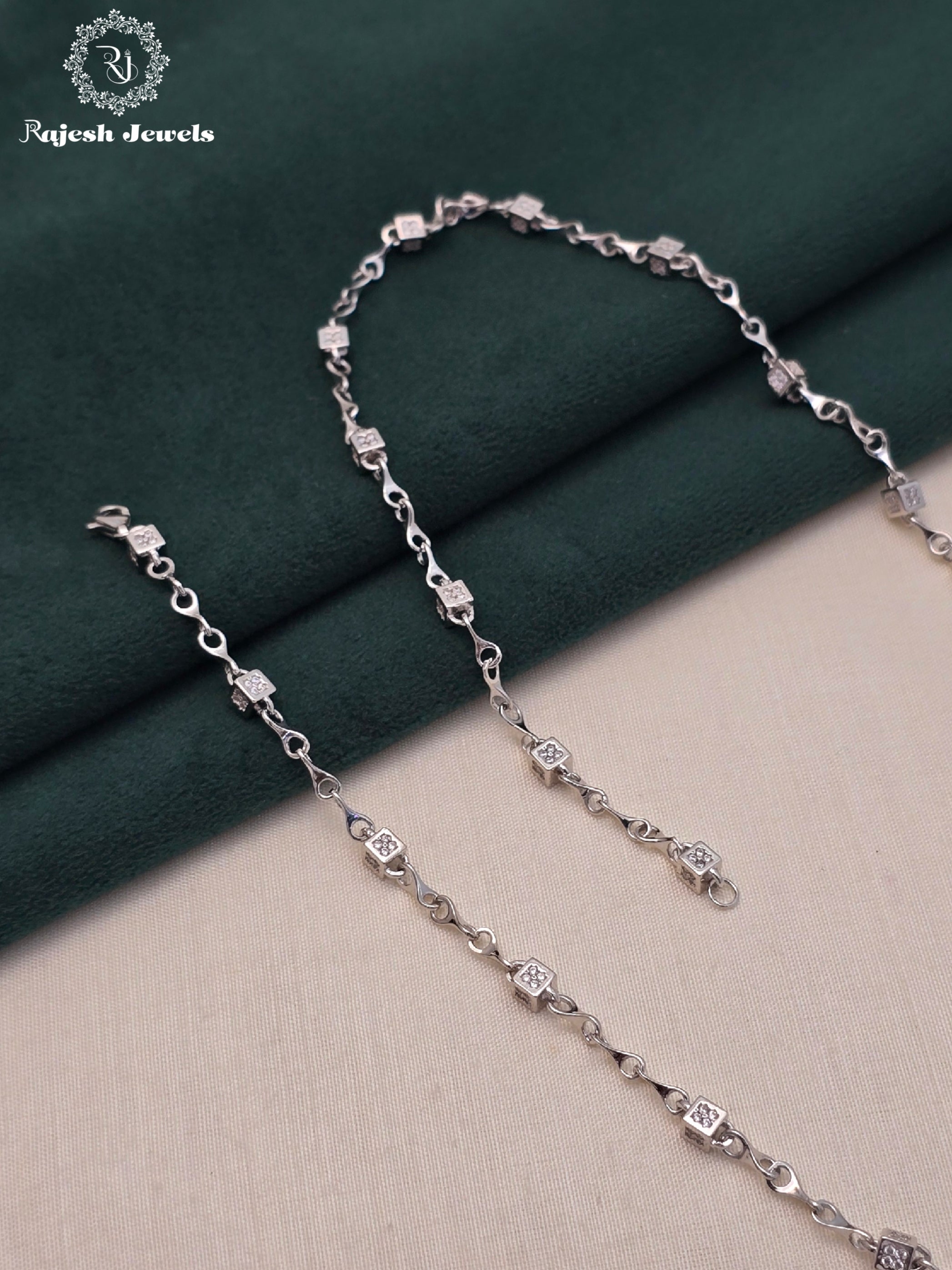 Luxe Cube Link Men's Neckchain