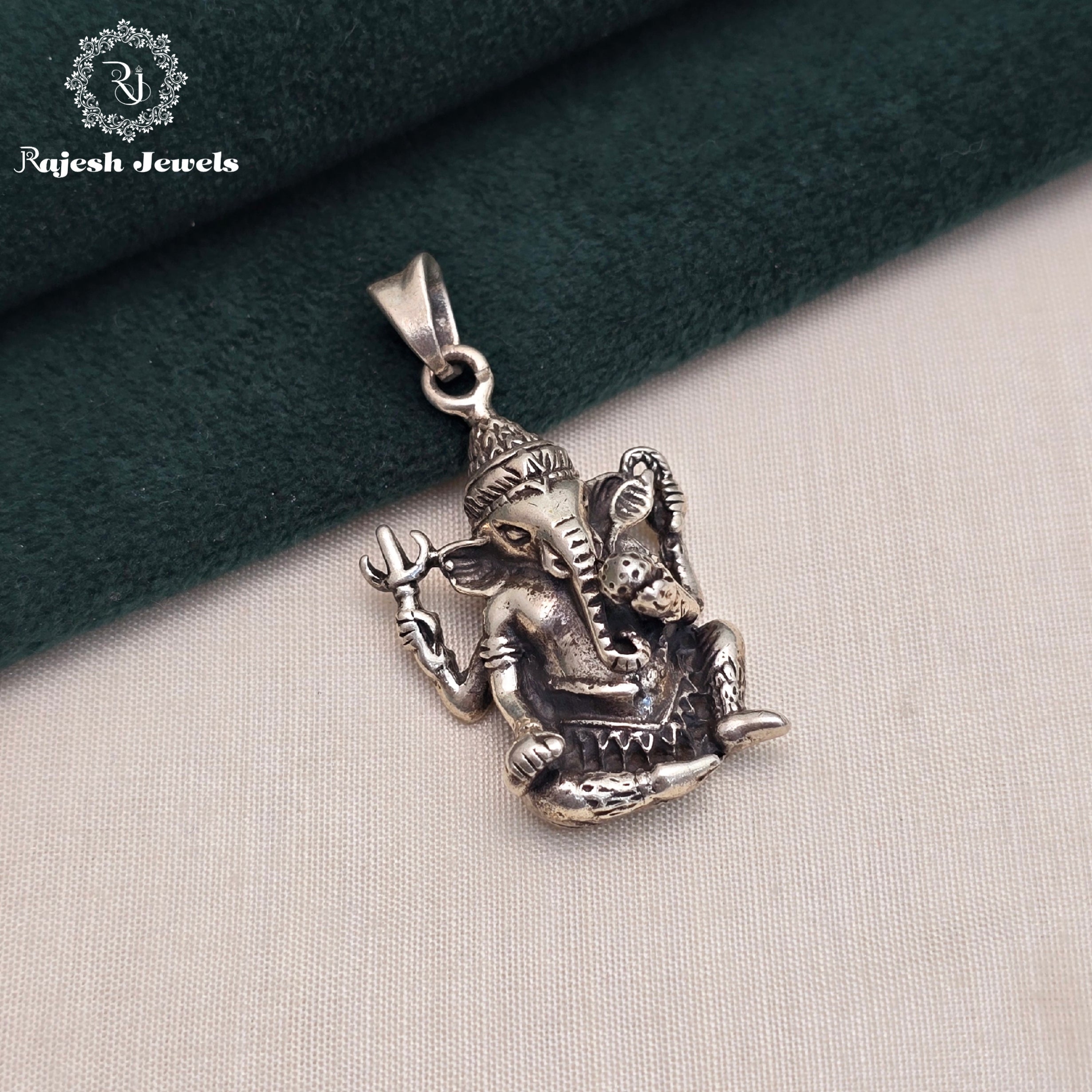 Ekadanta Silver Pendant