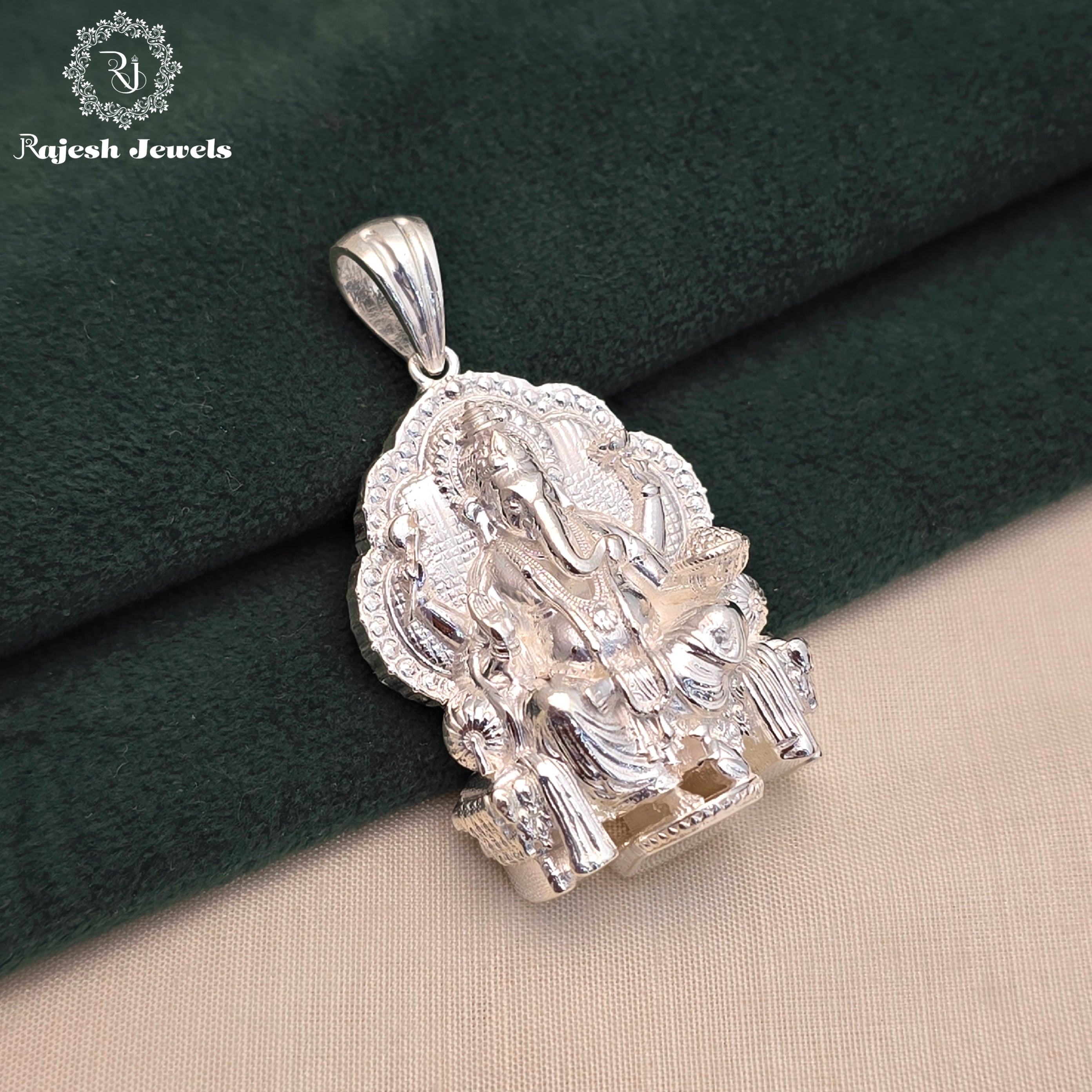 Lalbagh 3D Silver Pendant
