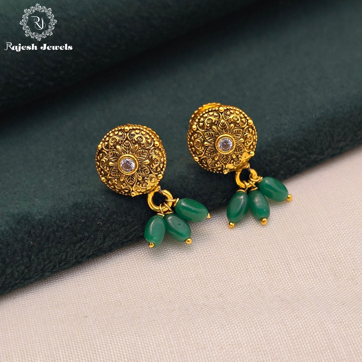 Beautiful Green Drop Earrings