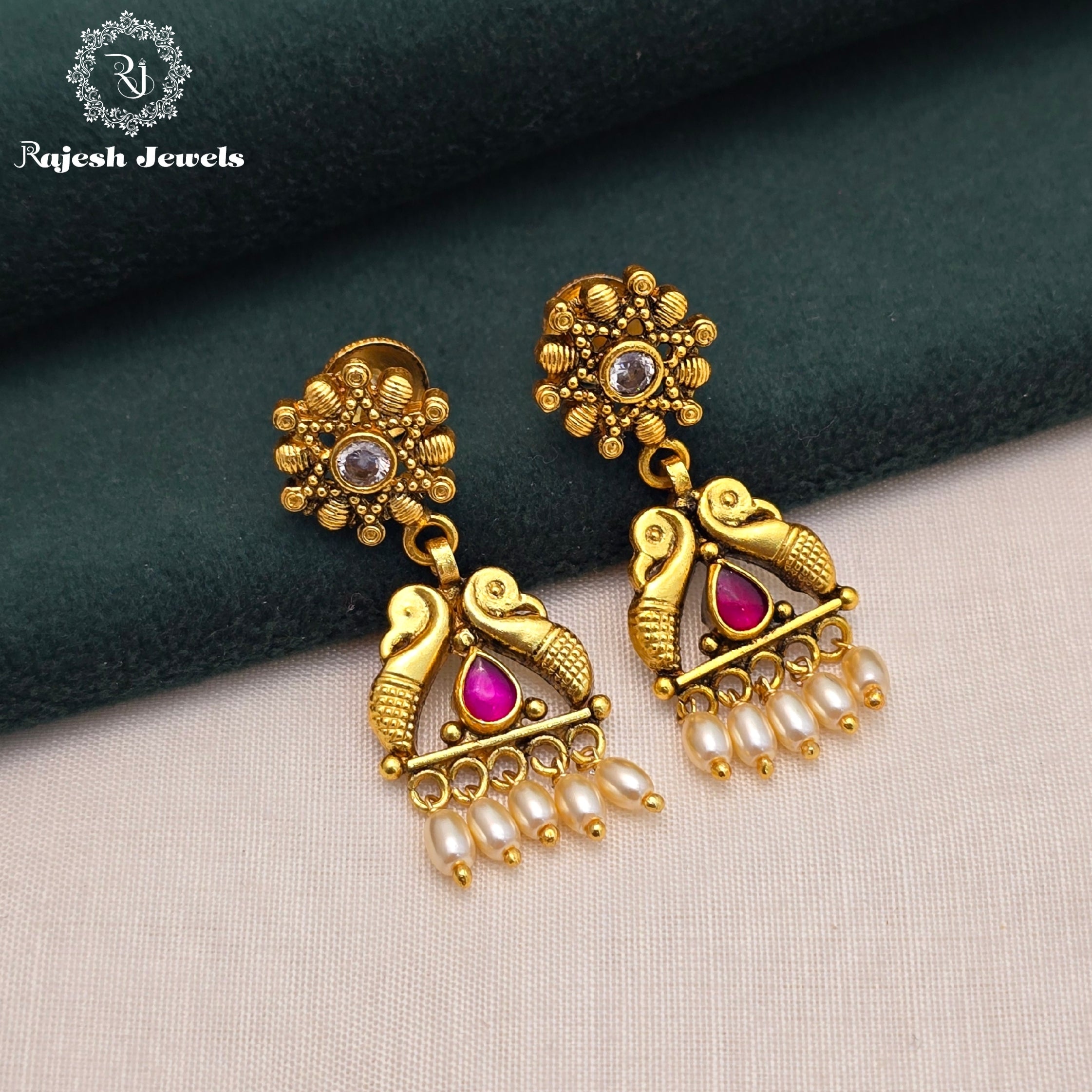 Adorable Pearl Drop Earrings