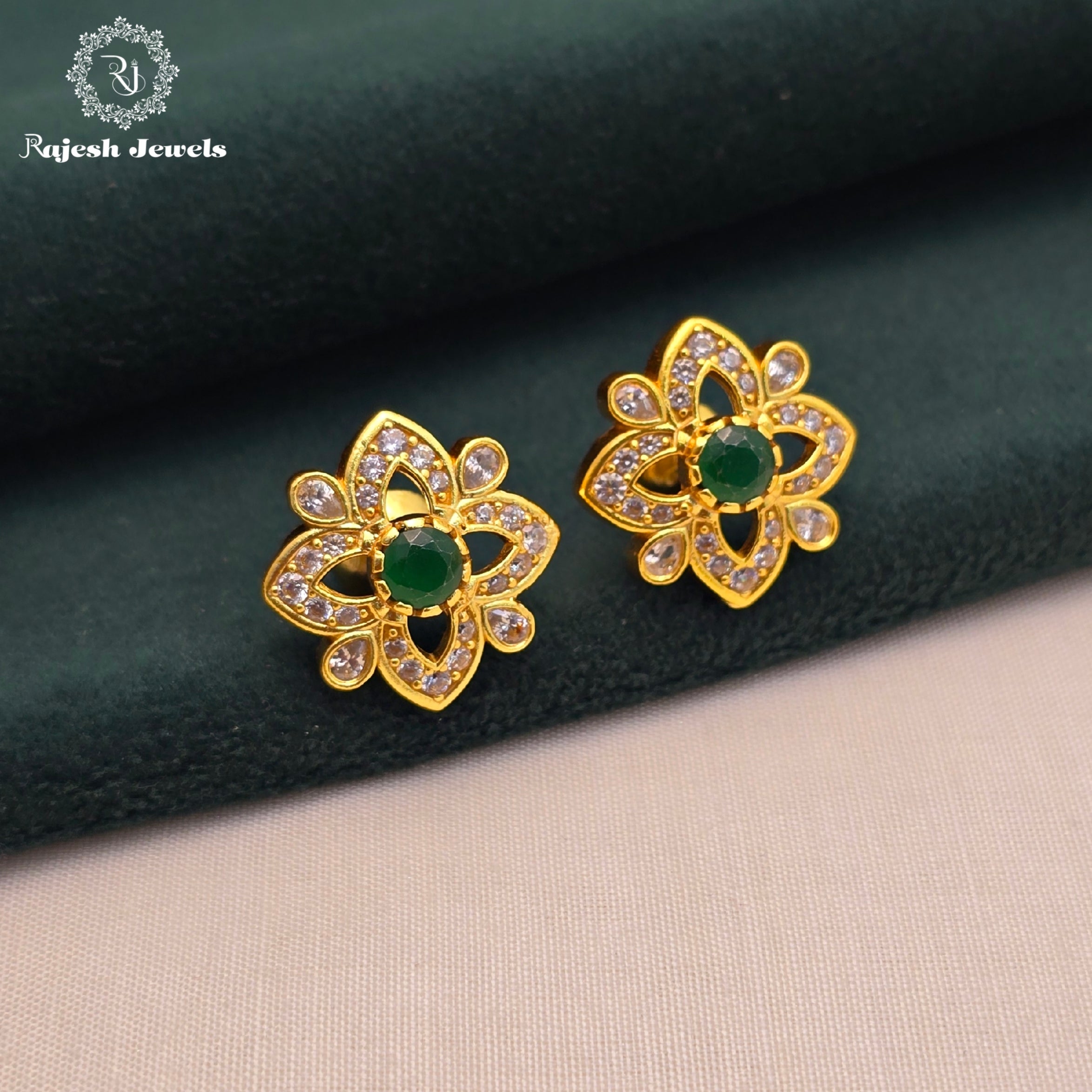 Shinning Cz Stud Earrings