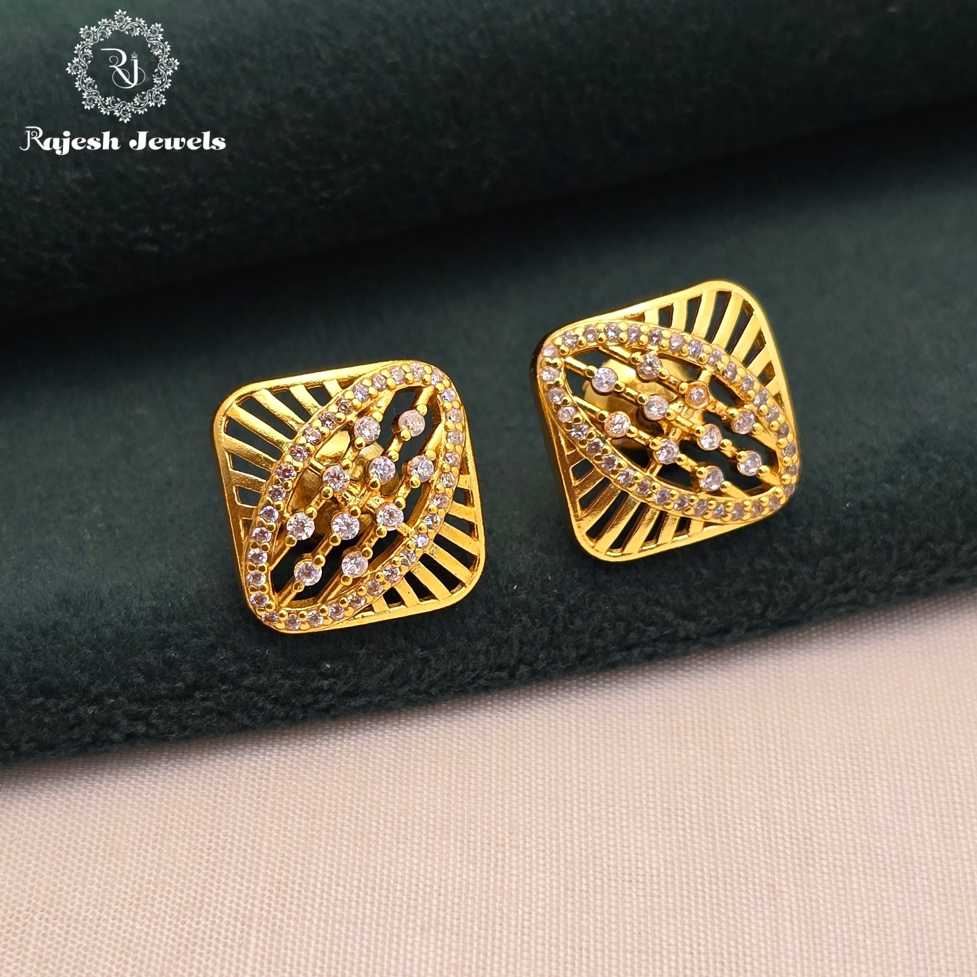 Attractive Cz Stud Earrings