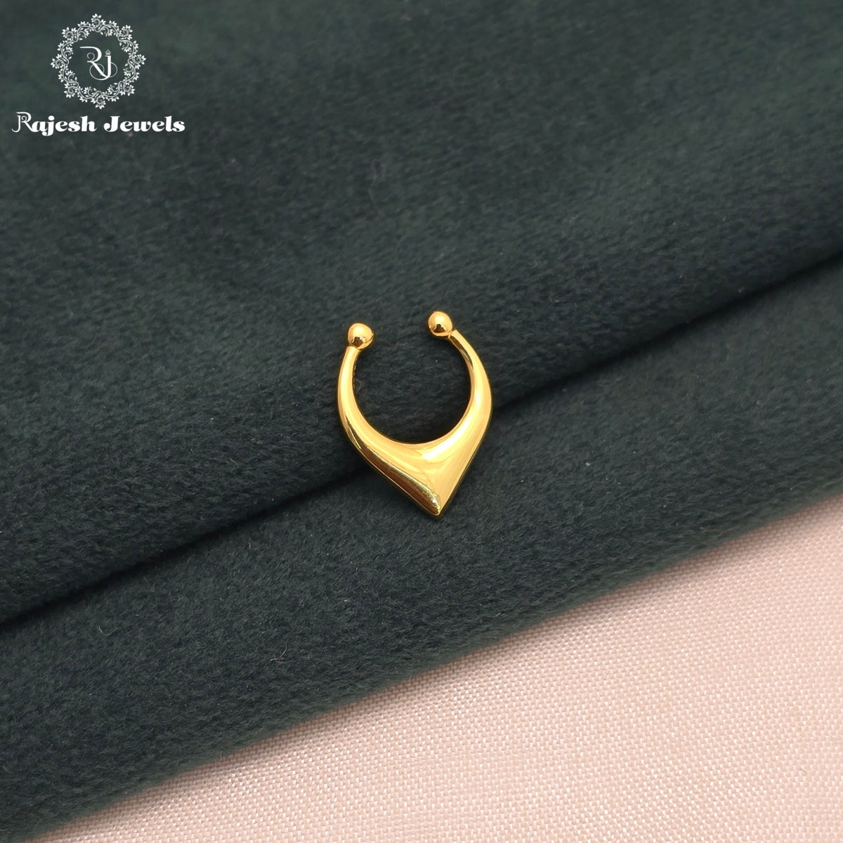 Plain Heritage Septum Nose Pin