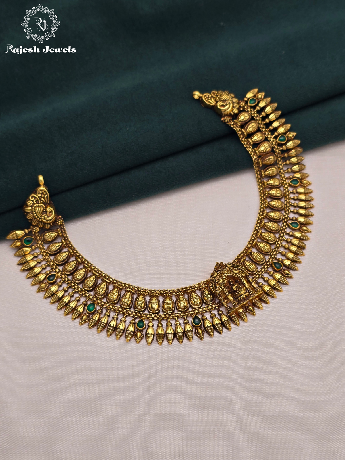 Mesmerizing Temple Necklace
