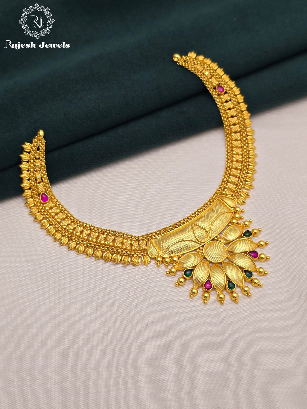 Mesmerizing Gold Plated Necklace
