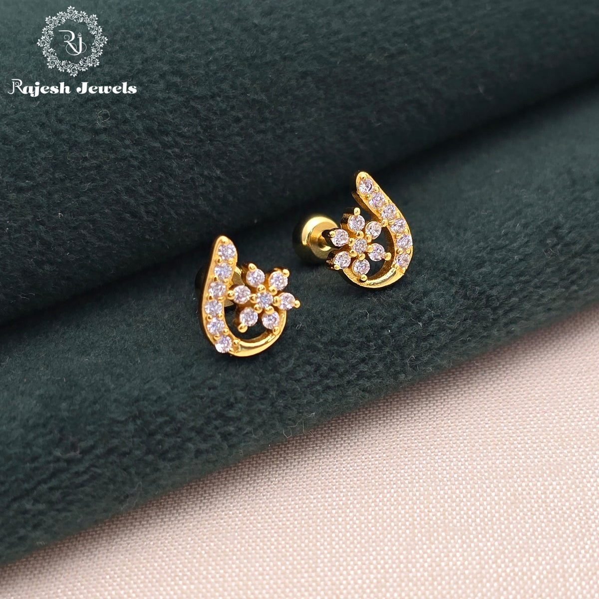 Shimmering Cz Stud Earrings